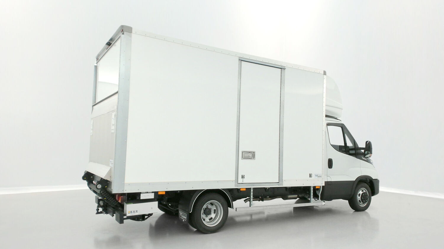 Iveco Daily - Image 21