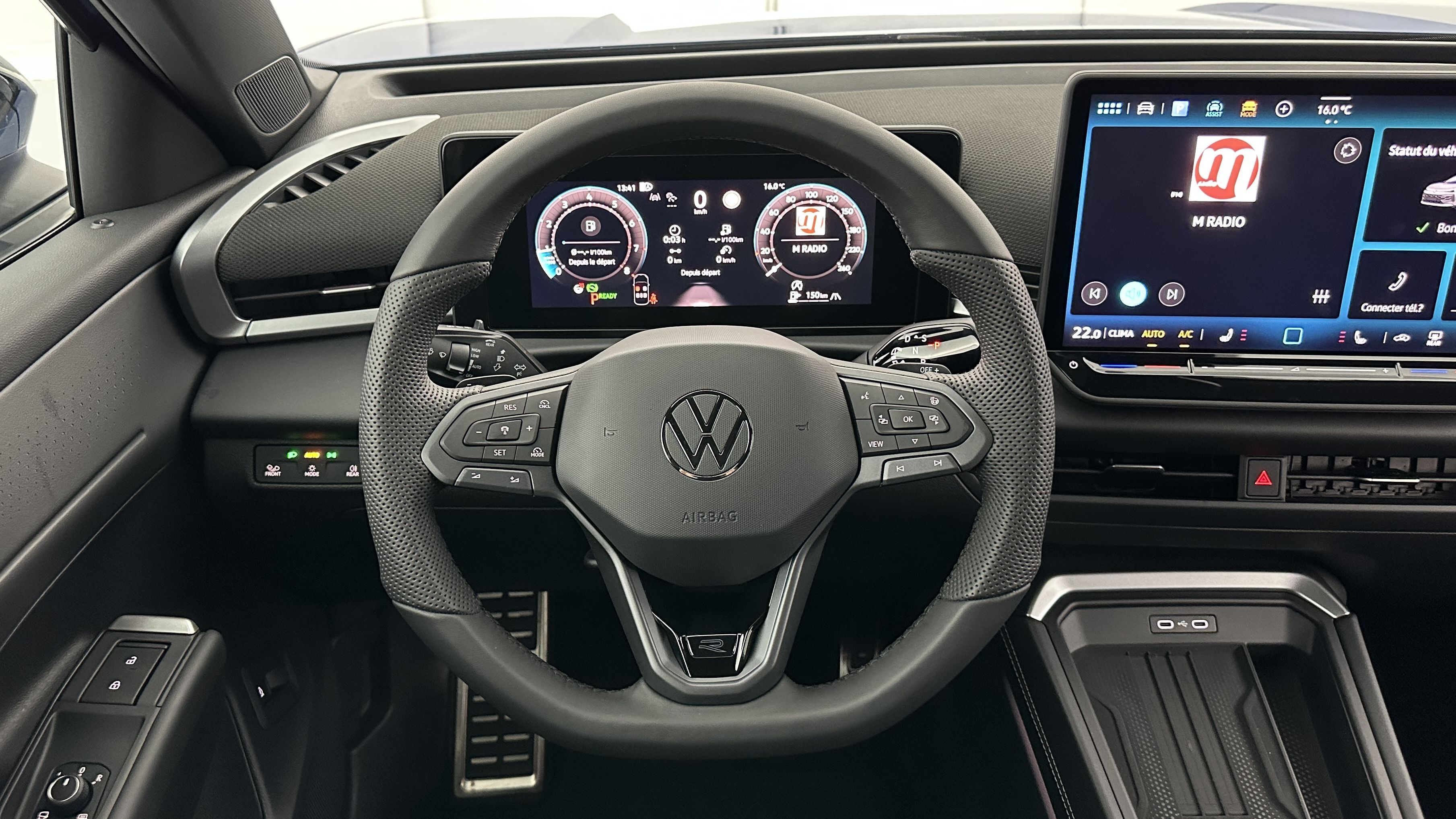 Volkswagen T-Roc - Image 14