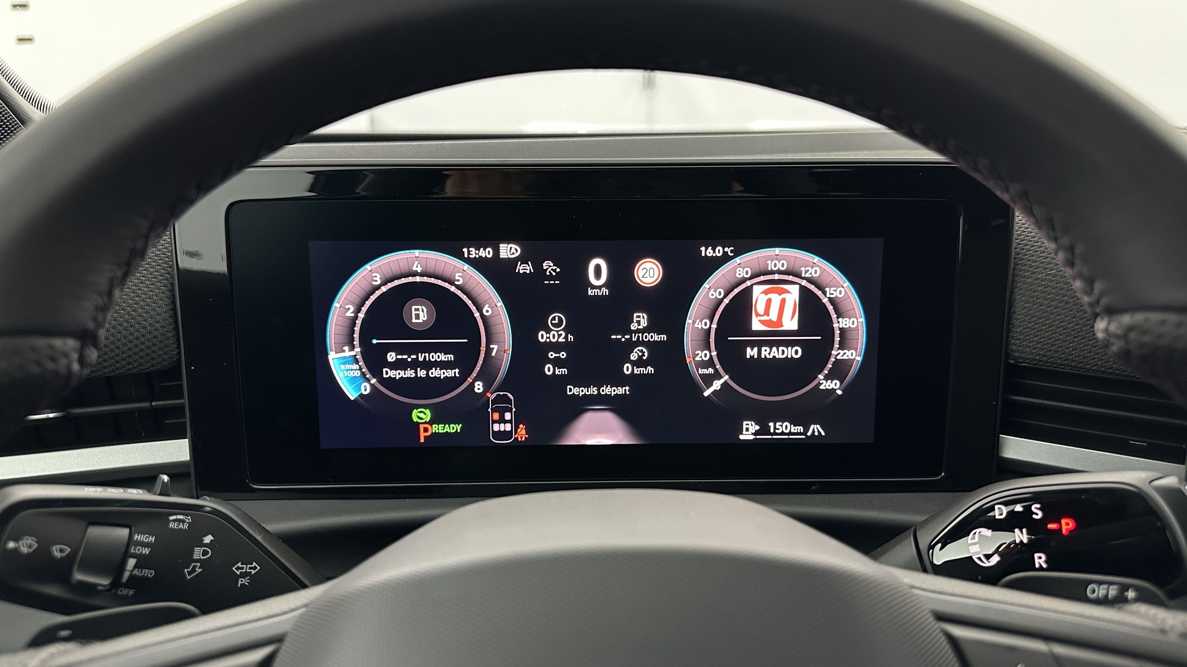 Volkswagen T-Roc - Image 15