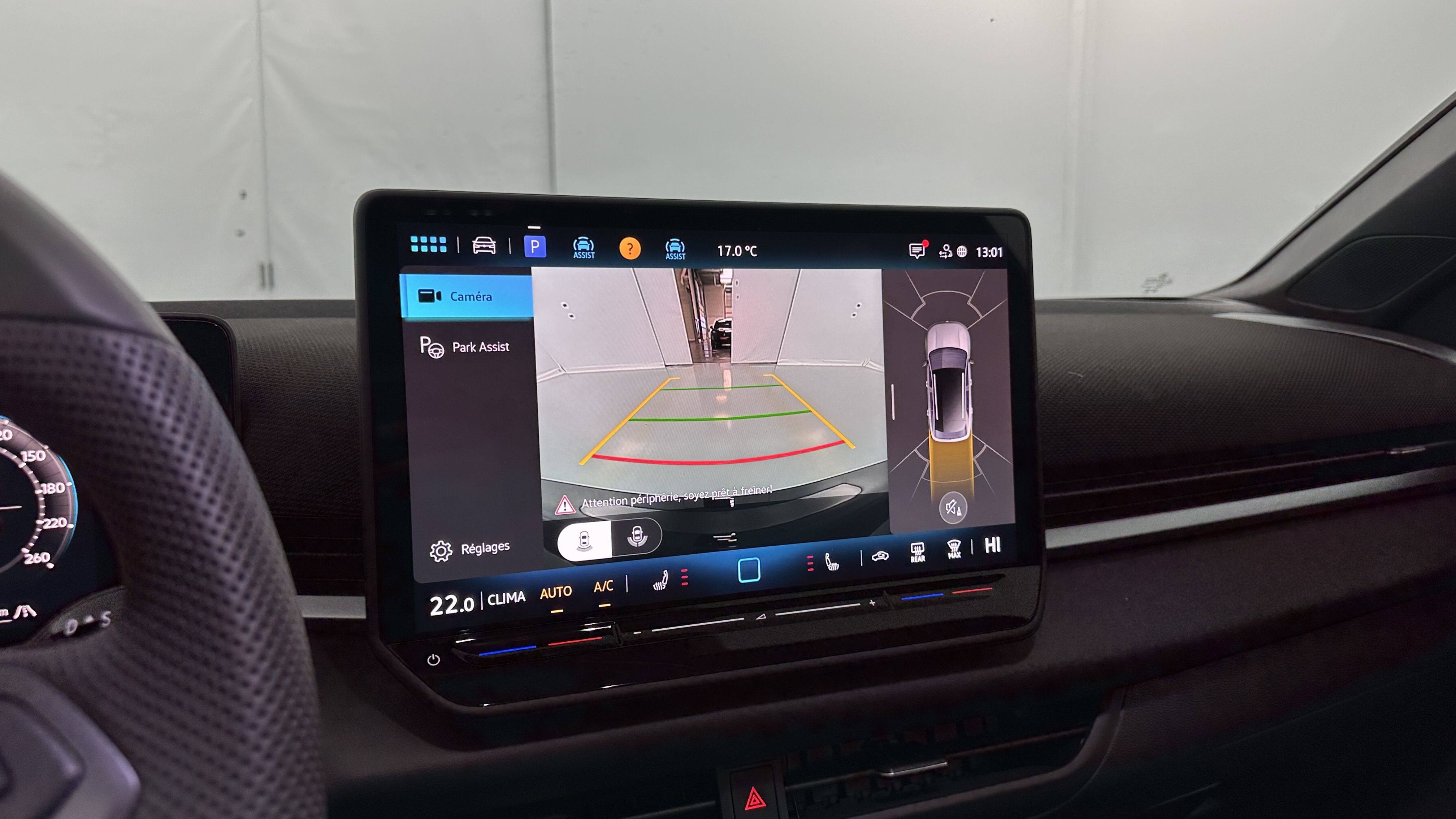 Volkswagen T-Roc - Image 19