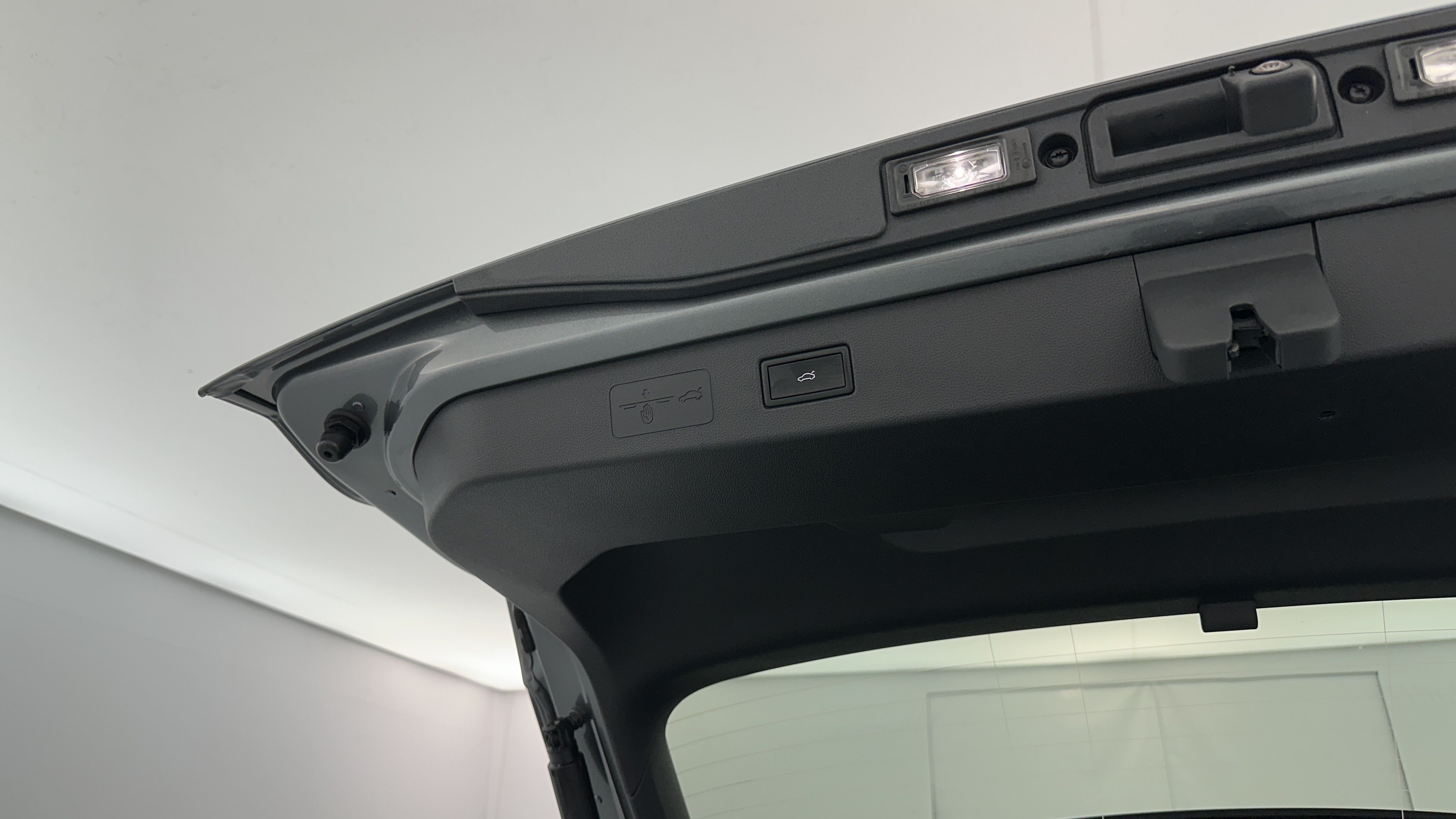 Volkswagen T-Roc - Image 24