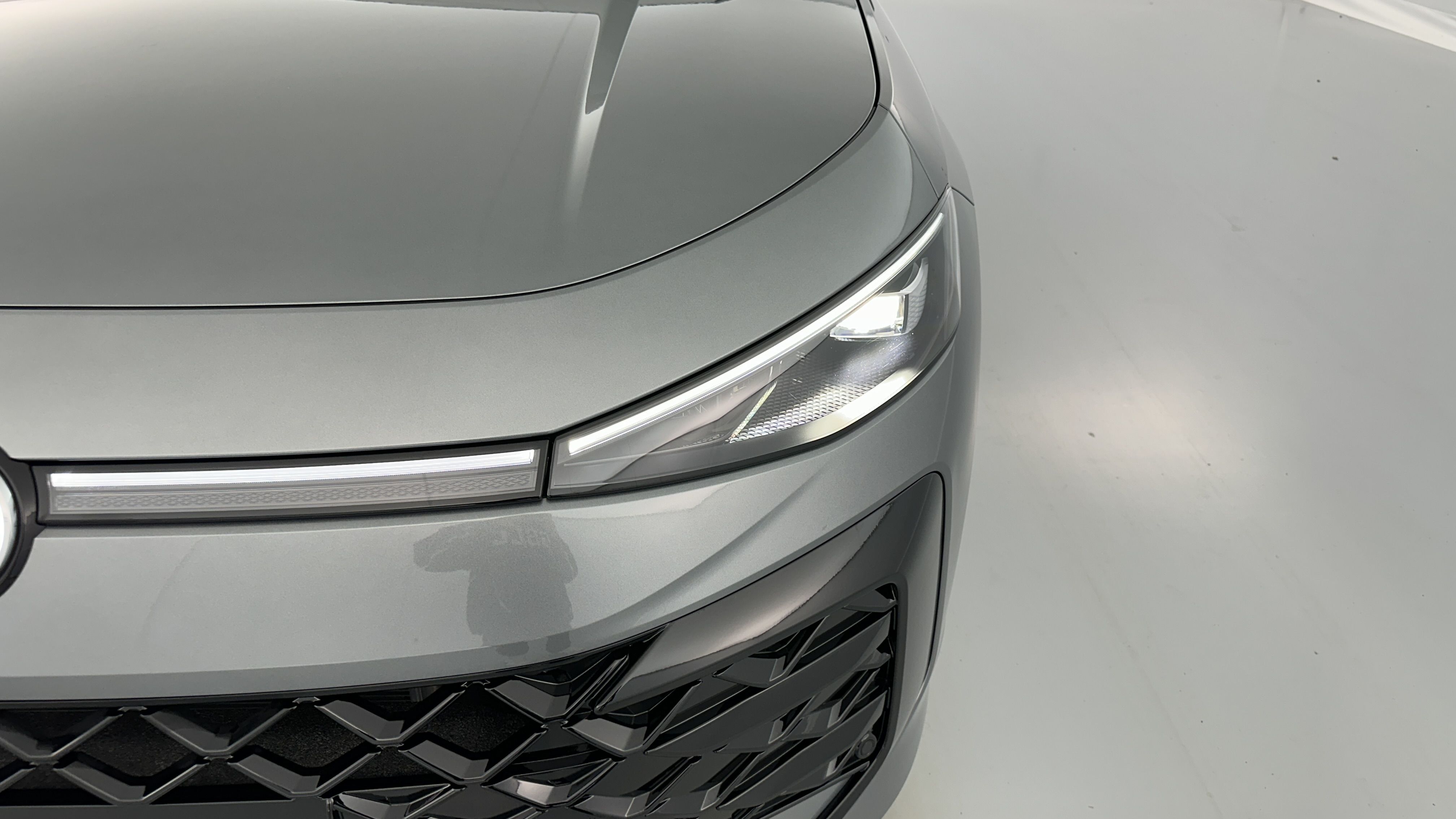 Volkswagen T-Roc - Image 25