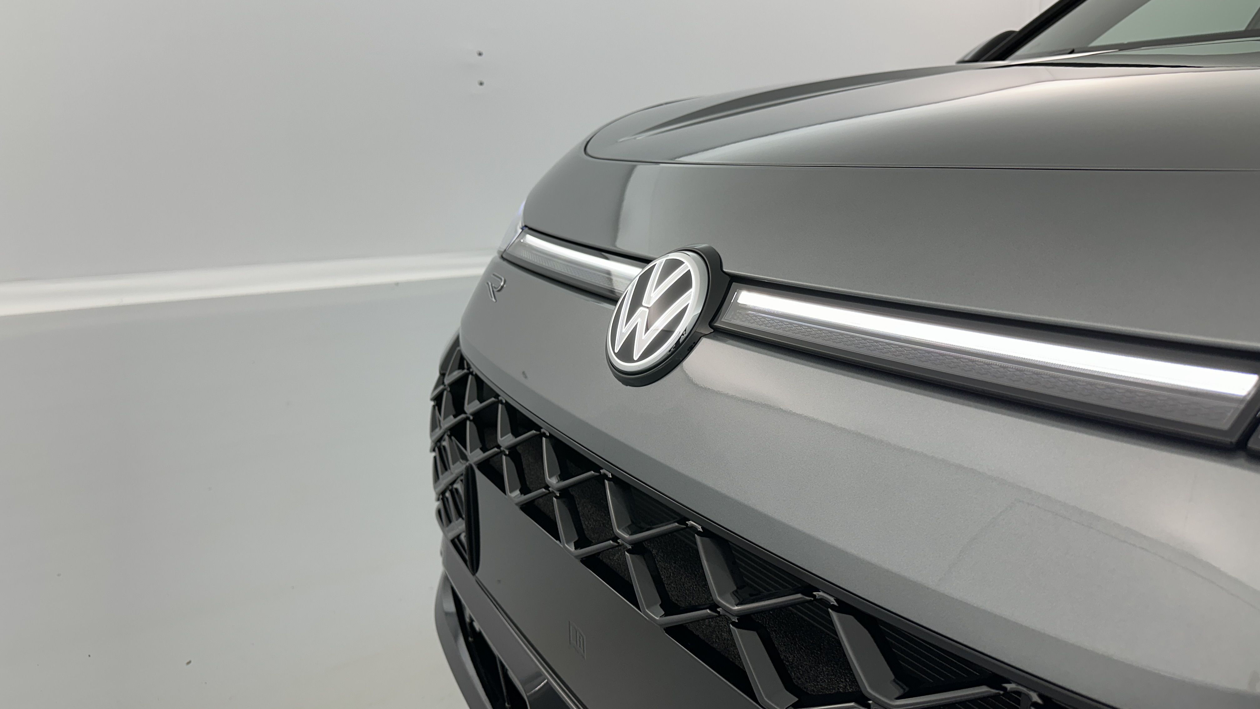 Volkswagen T-Roc - Image 26