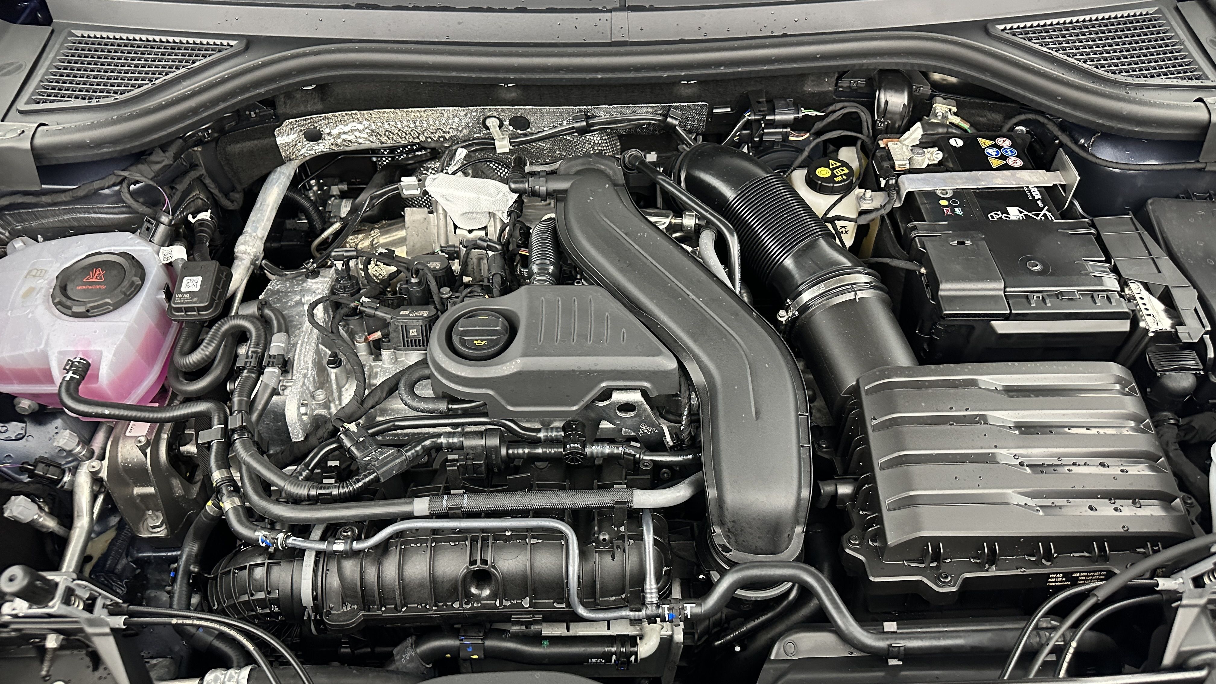 Volkswagen T-Roc - Image 11