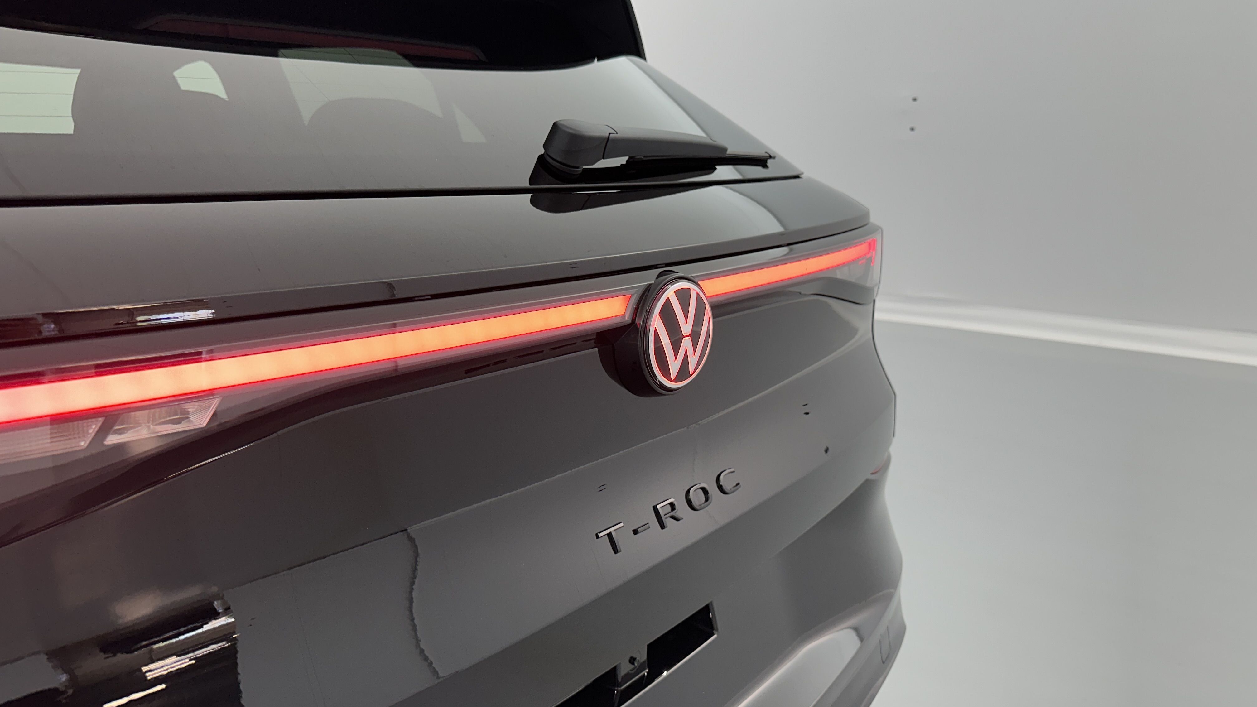 Volkswagen T-Roc - Image 25