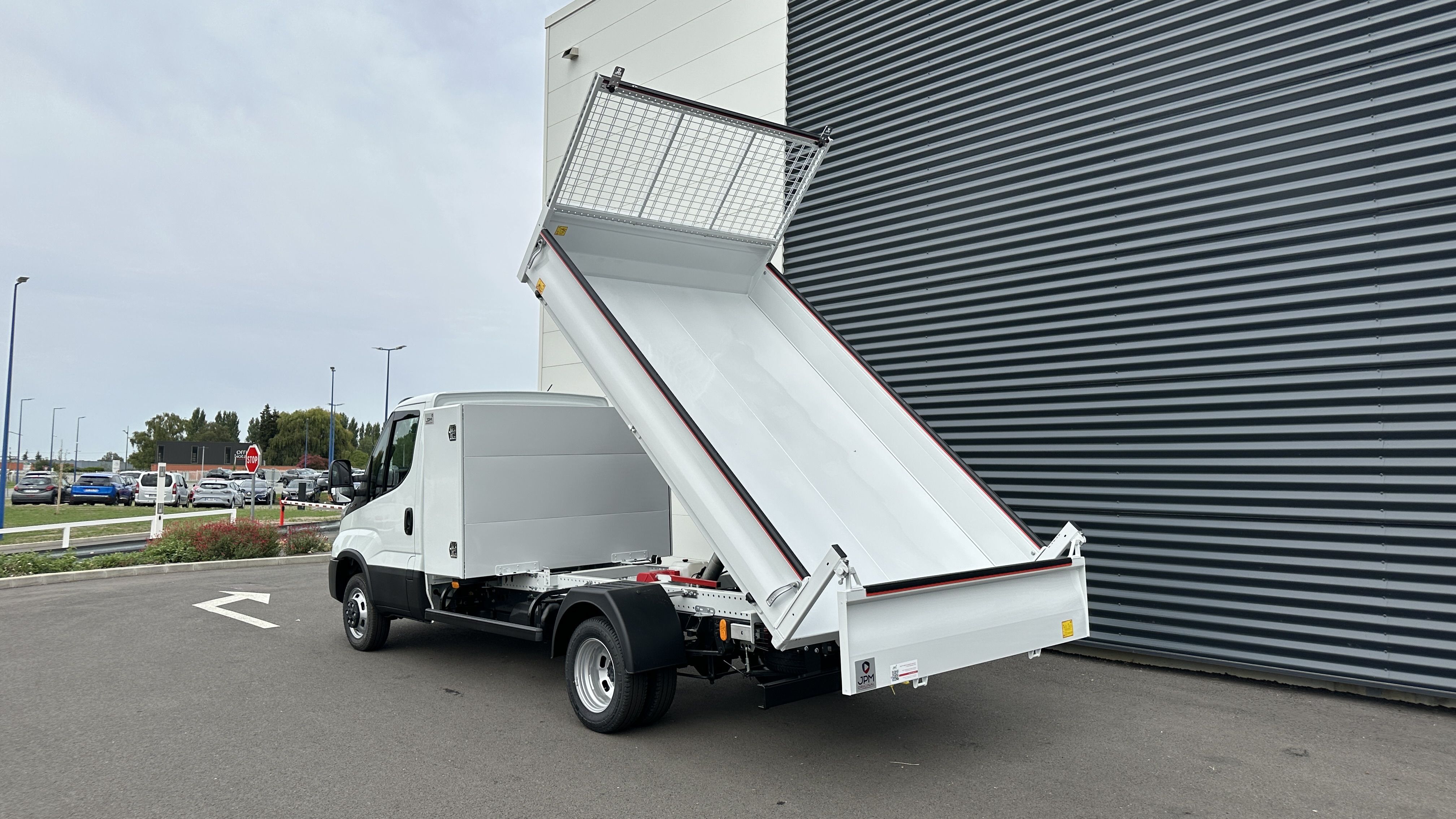 Iveco Daily - Image 12