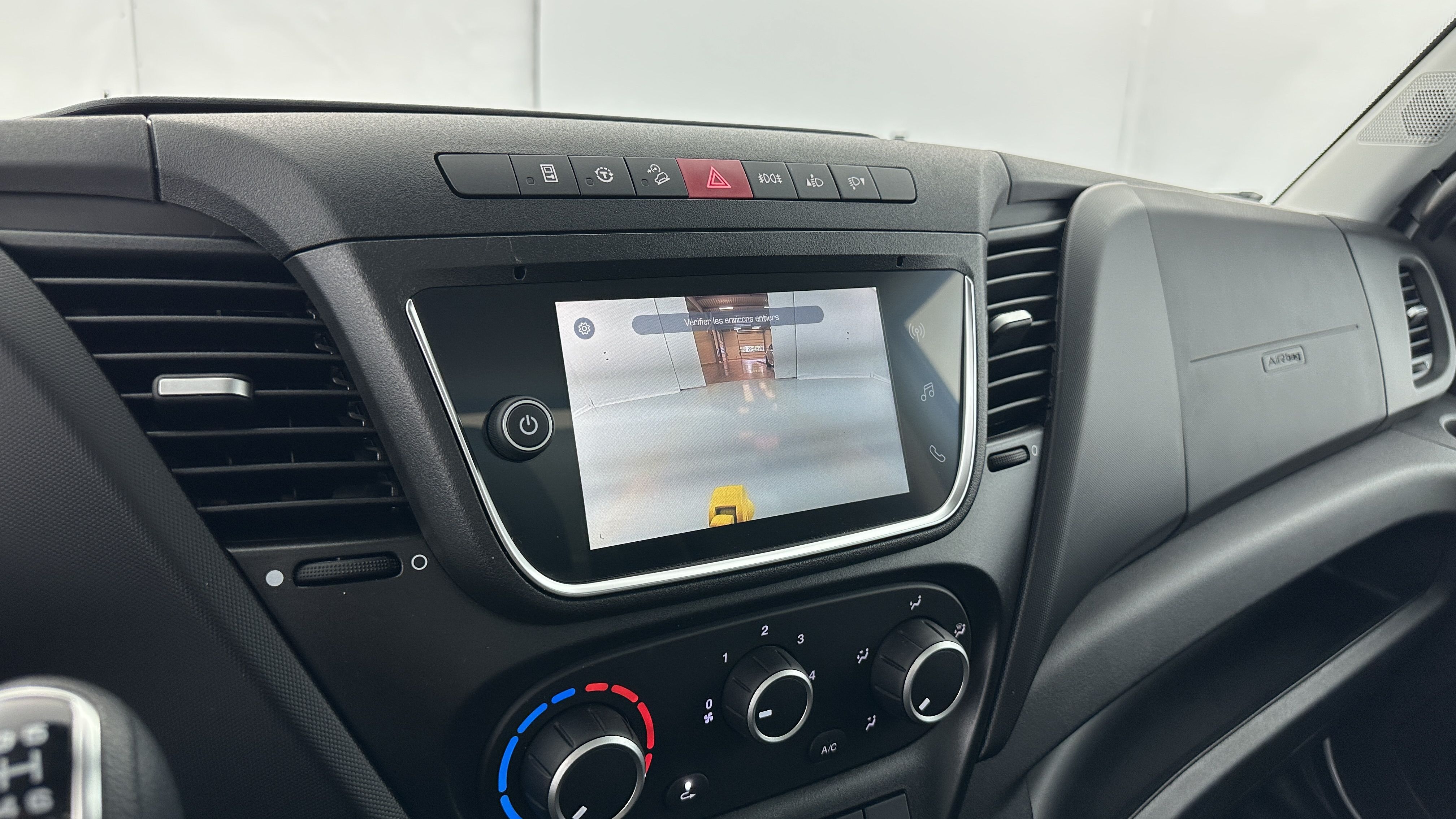 Iveco Daily - Image 15