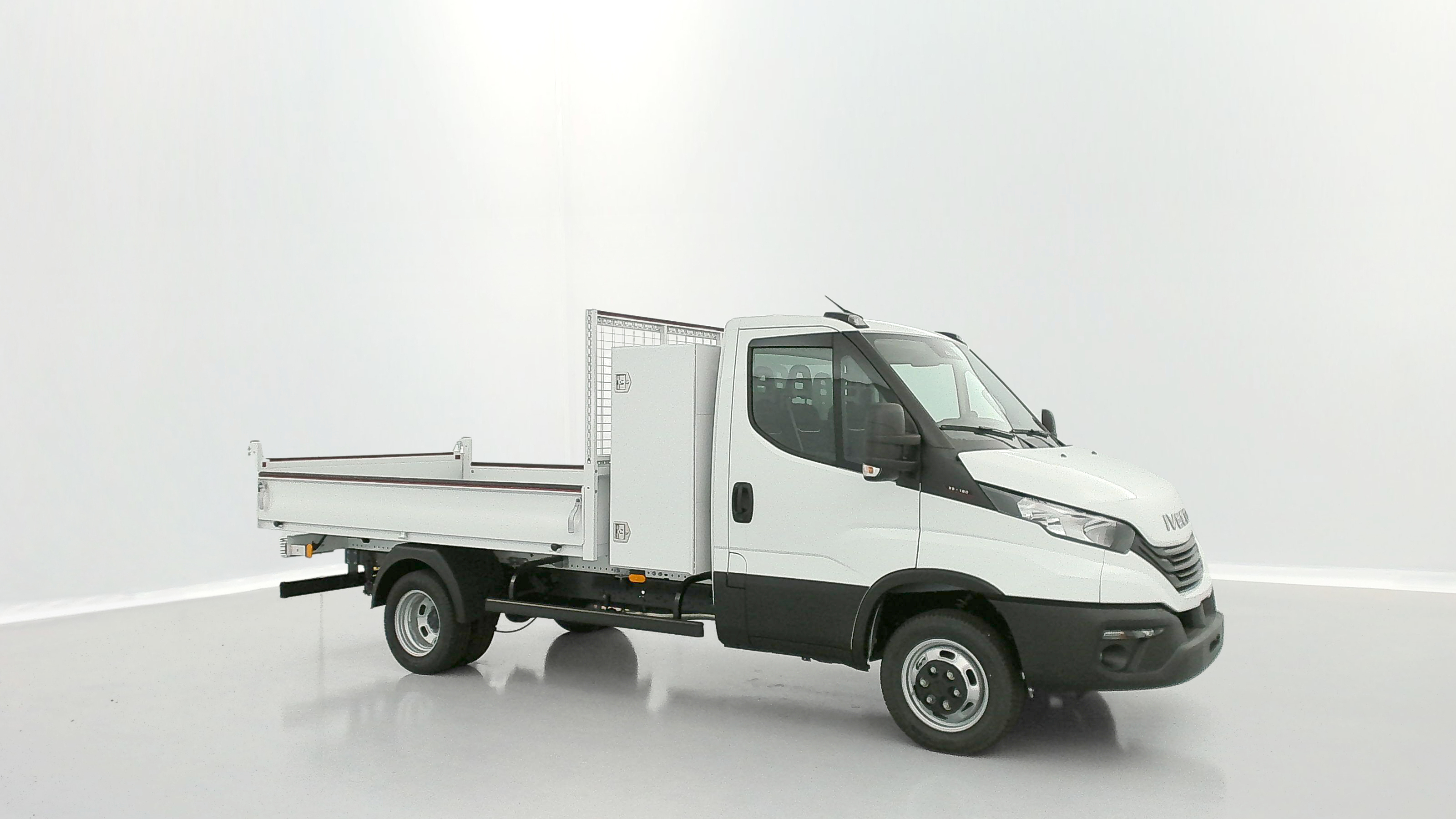 Iveco Daily - Image 24
