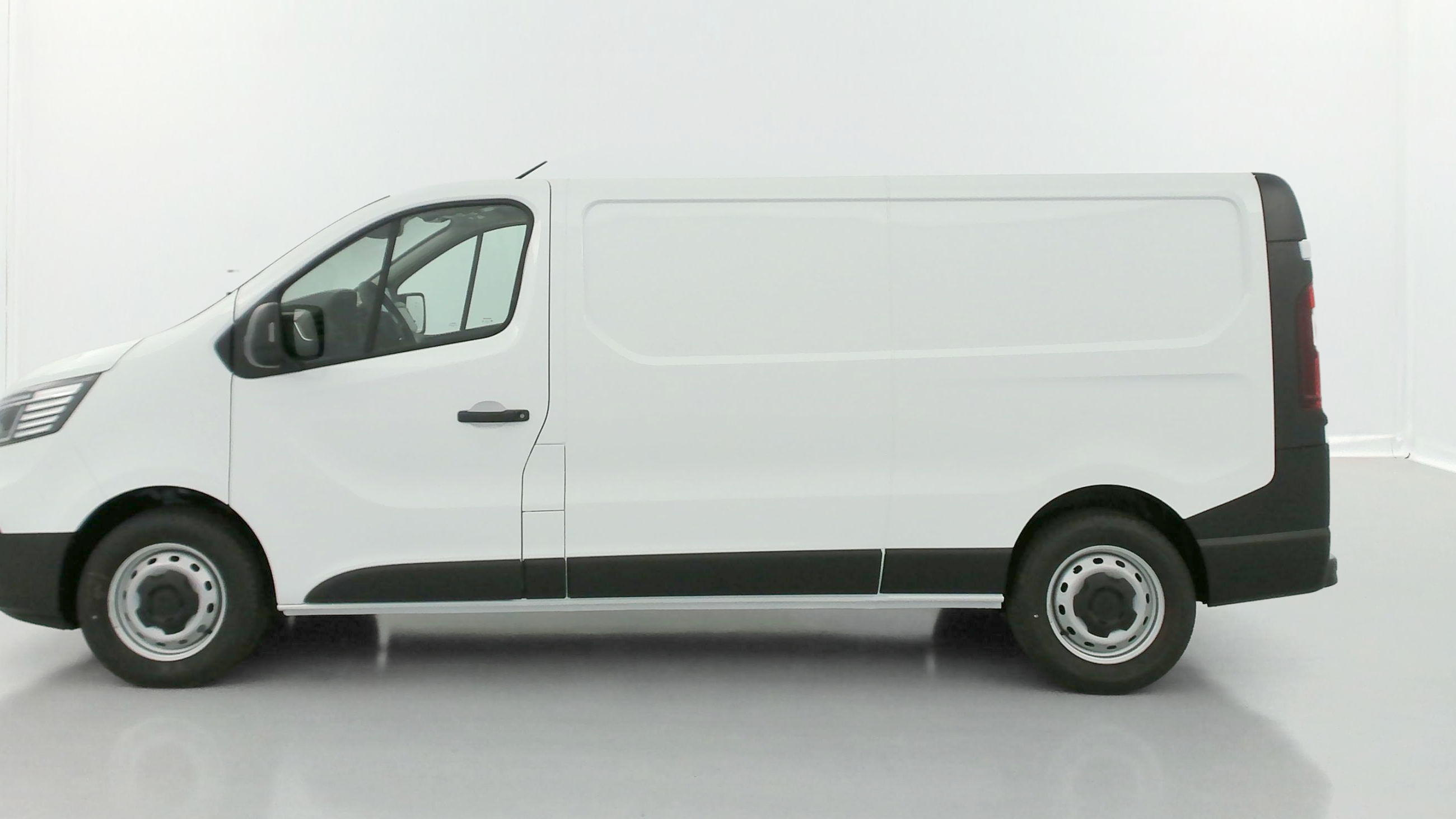 Renault Trafic - Image 4