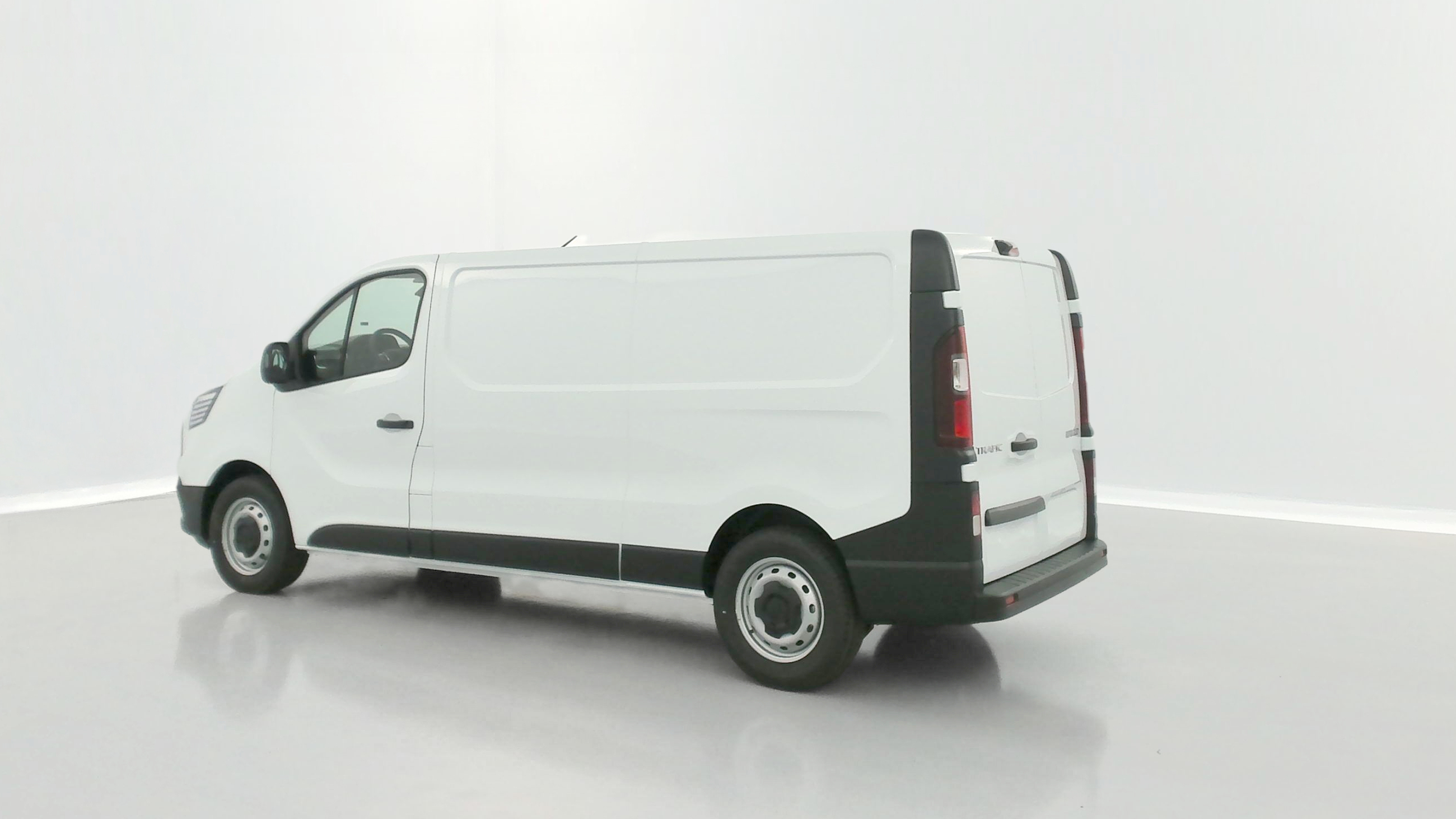 Renault Trafic - Image 23