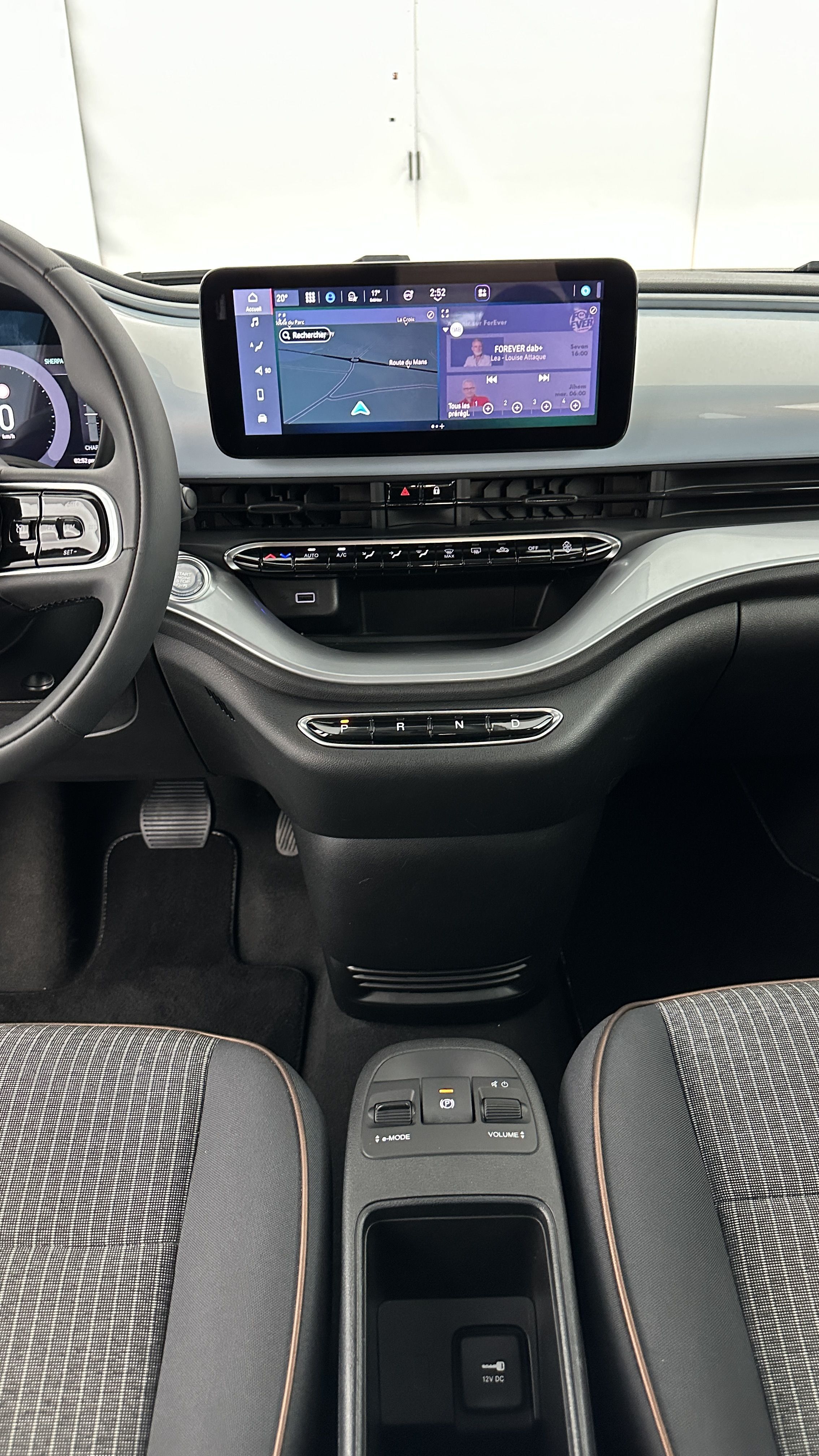 Fiat 500e - Image 15