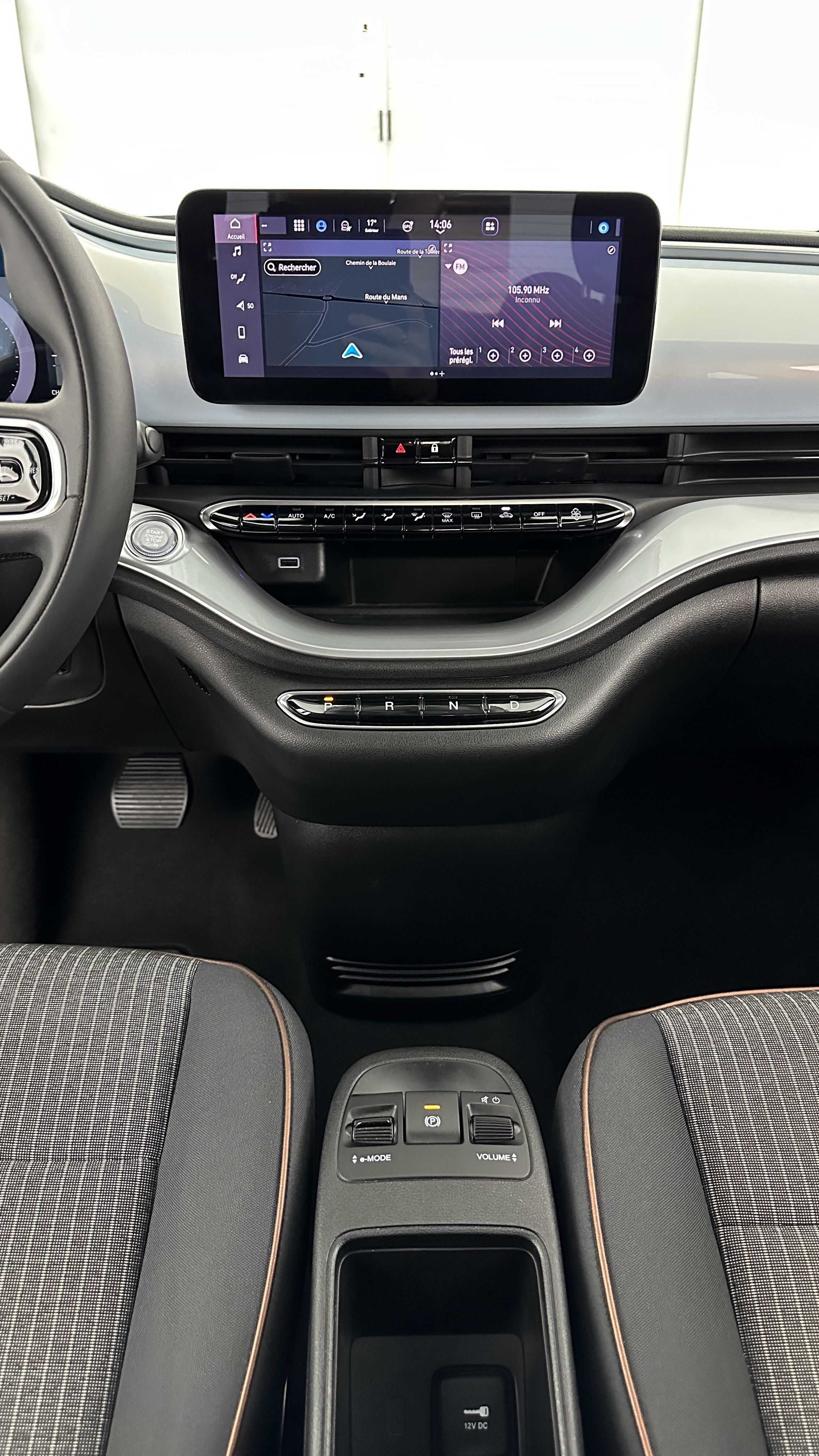 Fiat 500e - Image 16