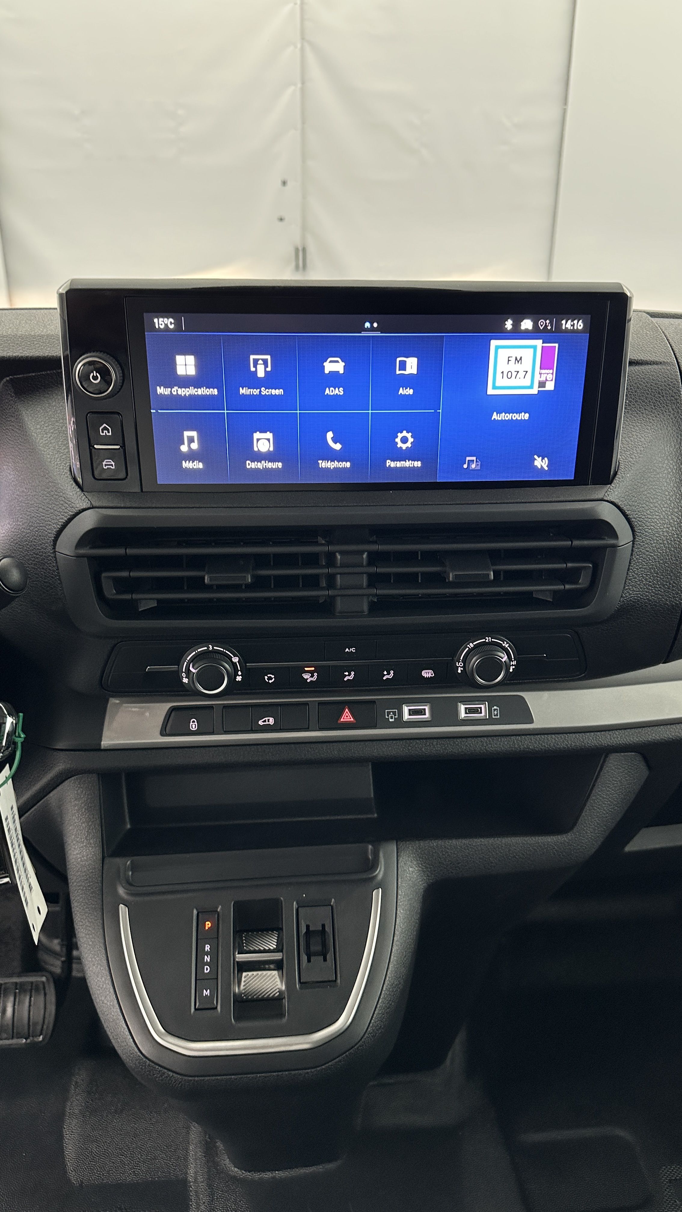 Opel Vivaro Fourgon - Image 11