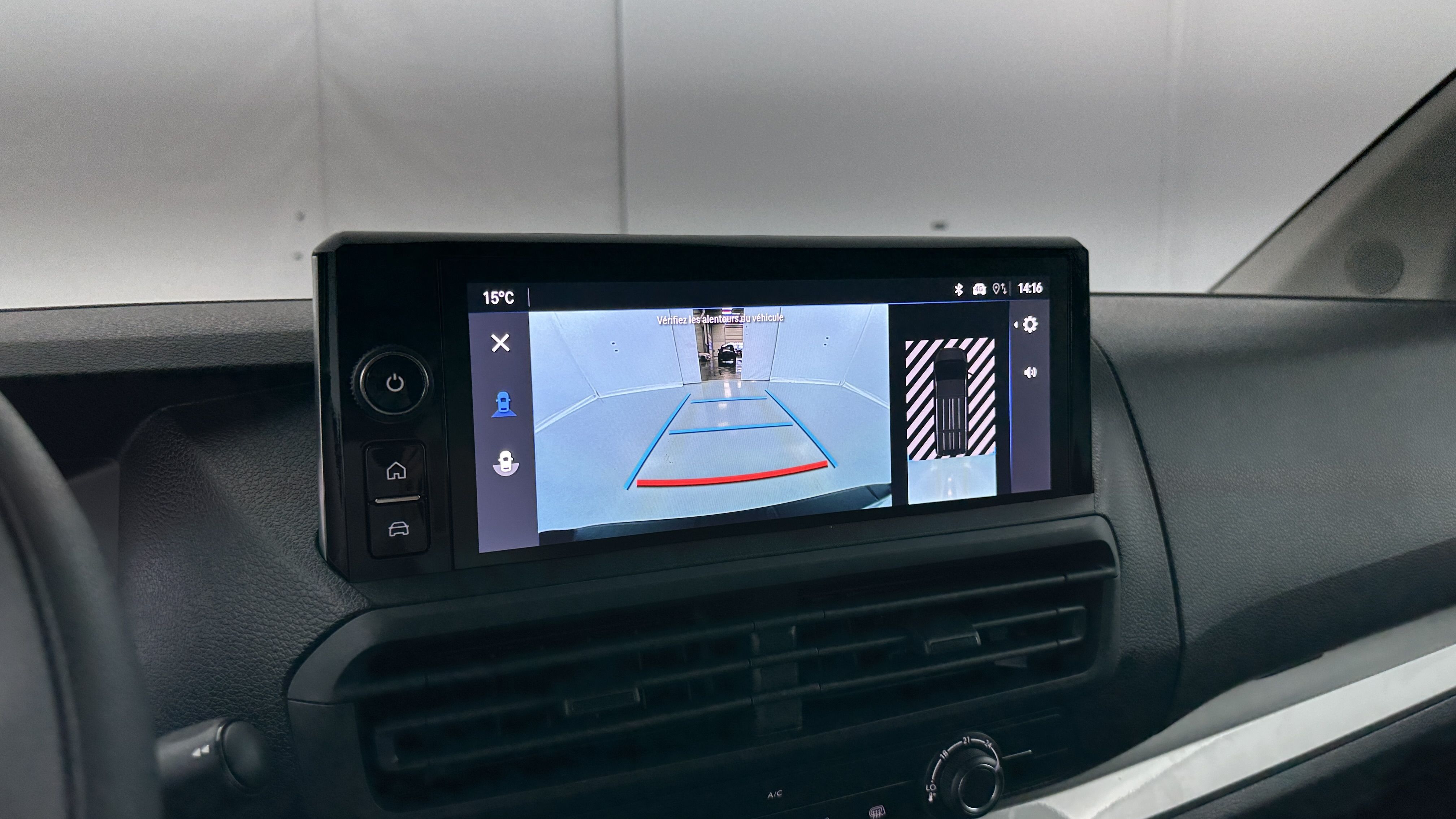 Opel Vivaro Fourgon - Image 13