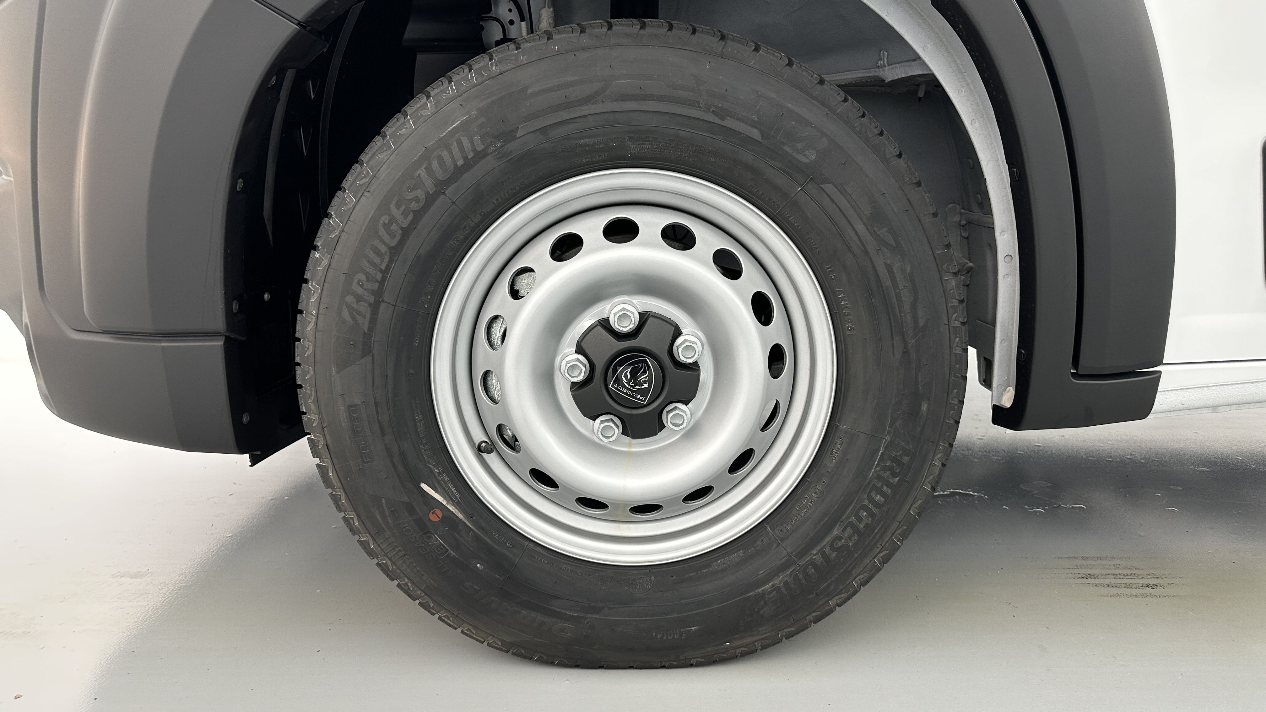 Peugeot Boxer - Image 16