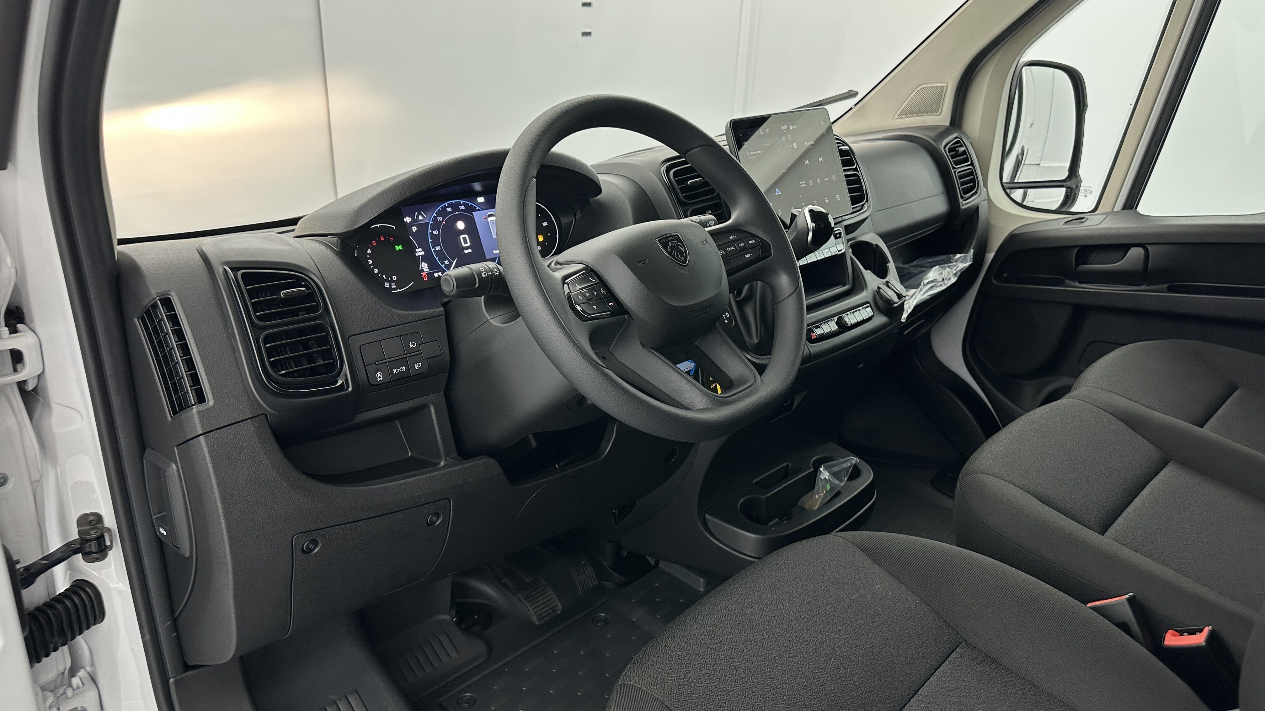 Peugeot Boxer - Image 6