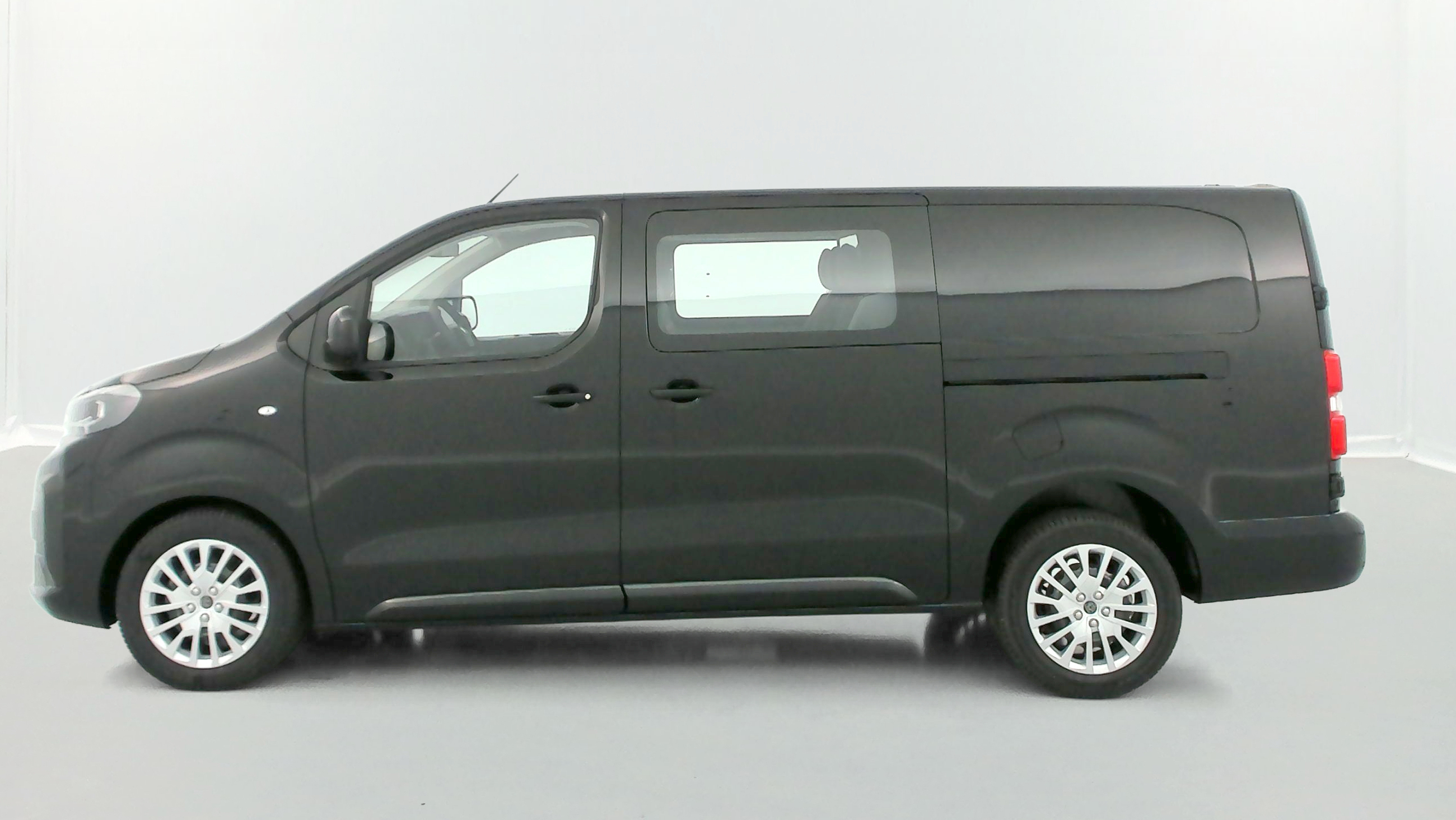 Peugeot Expert Cabine Approfondie - Image 4