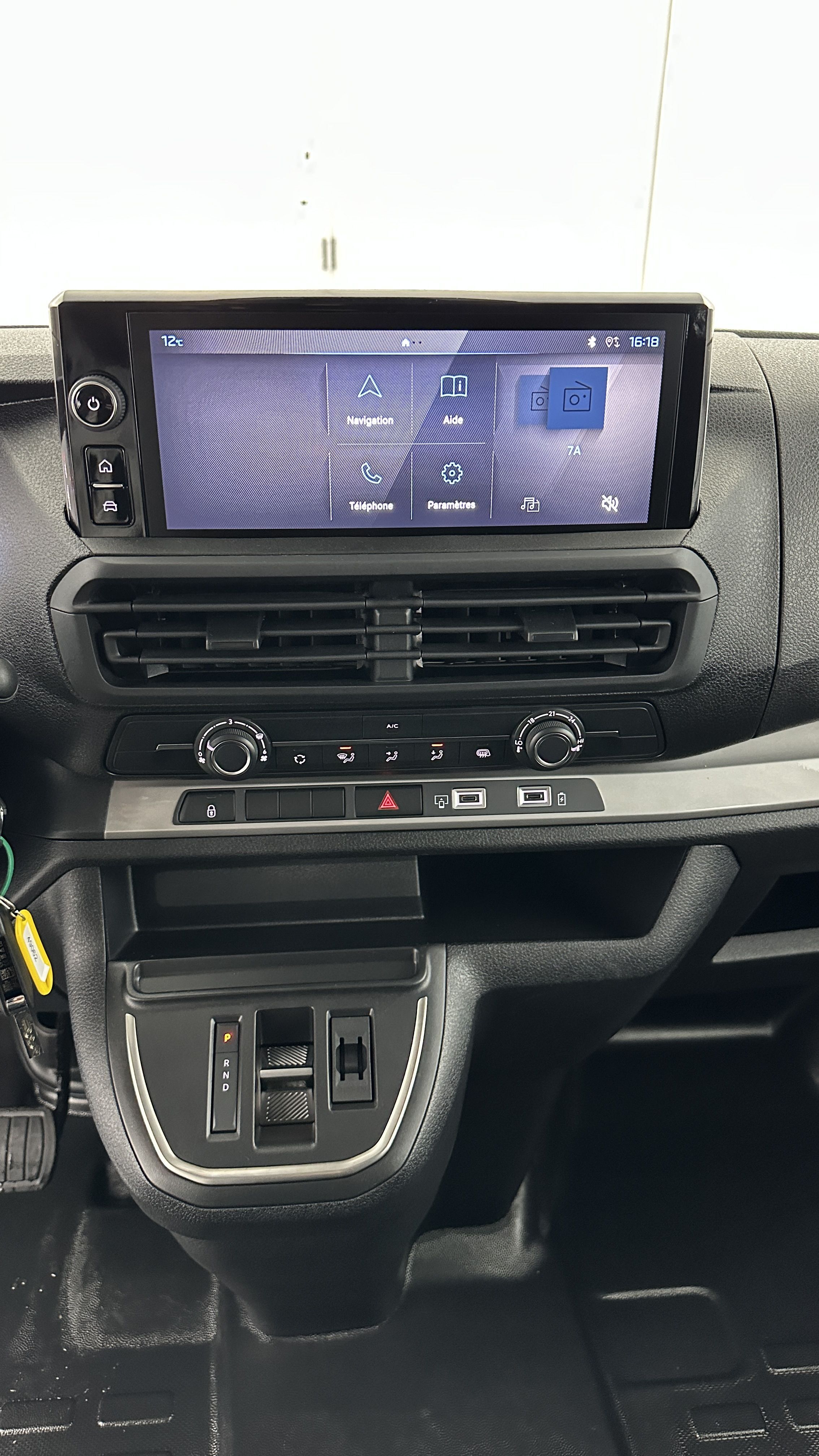 Peugeot Expert Cabine Approfondie - Image 12