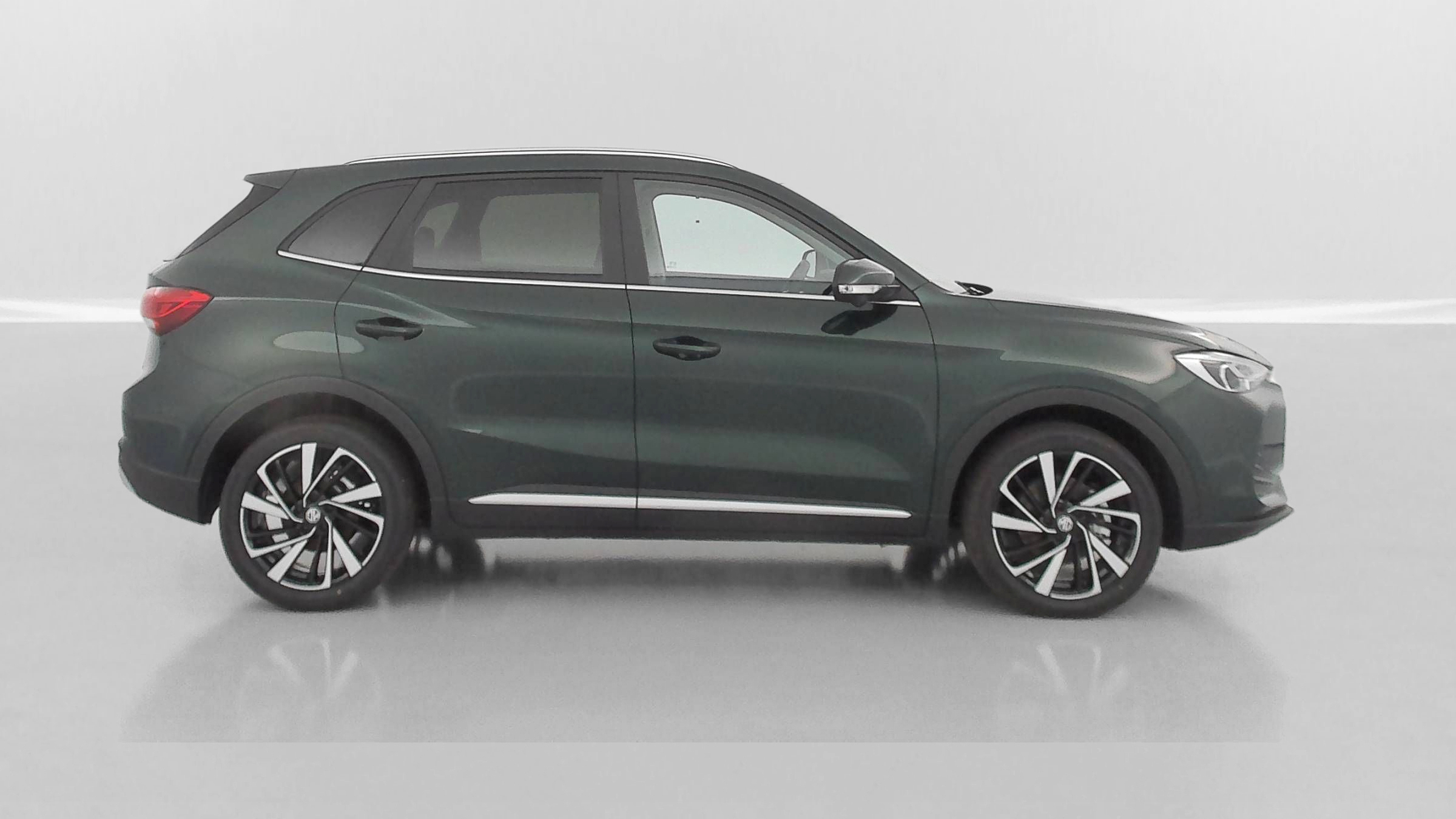 MG ZS - Image 28