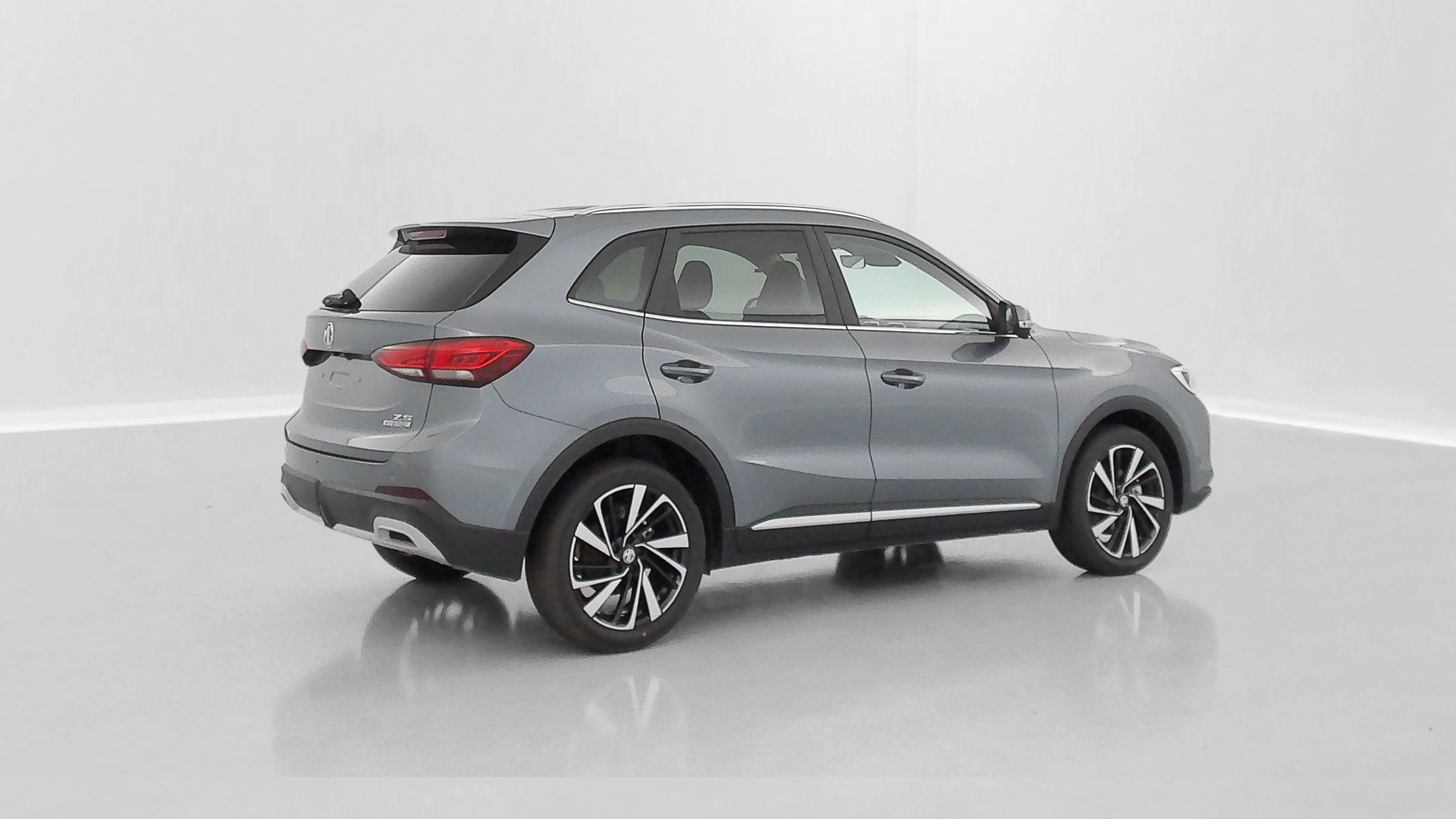 MG ZS - Image 31