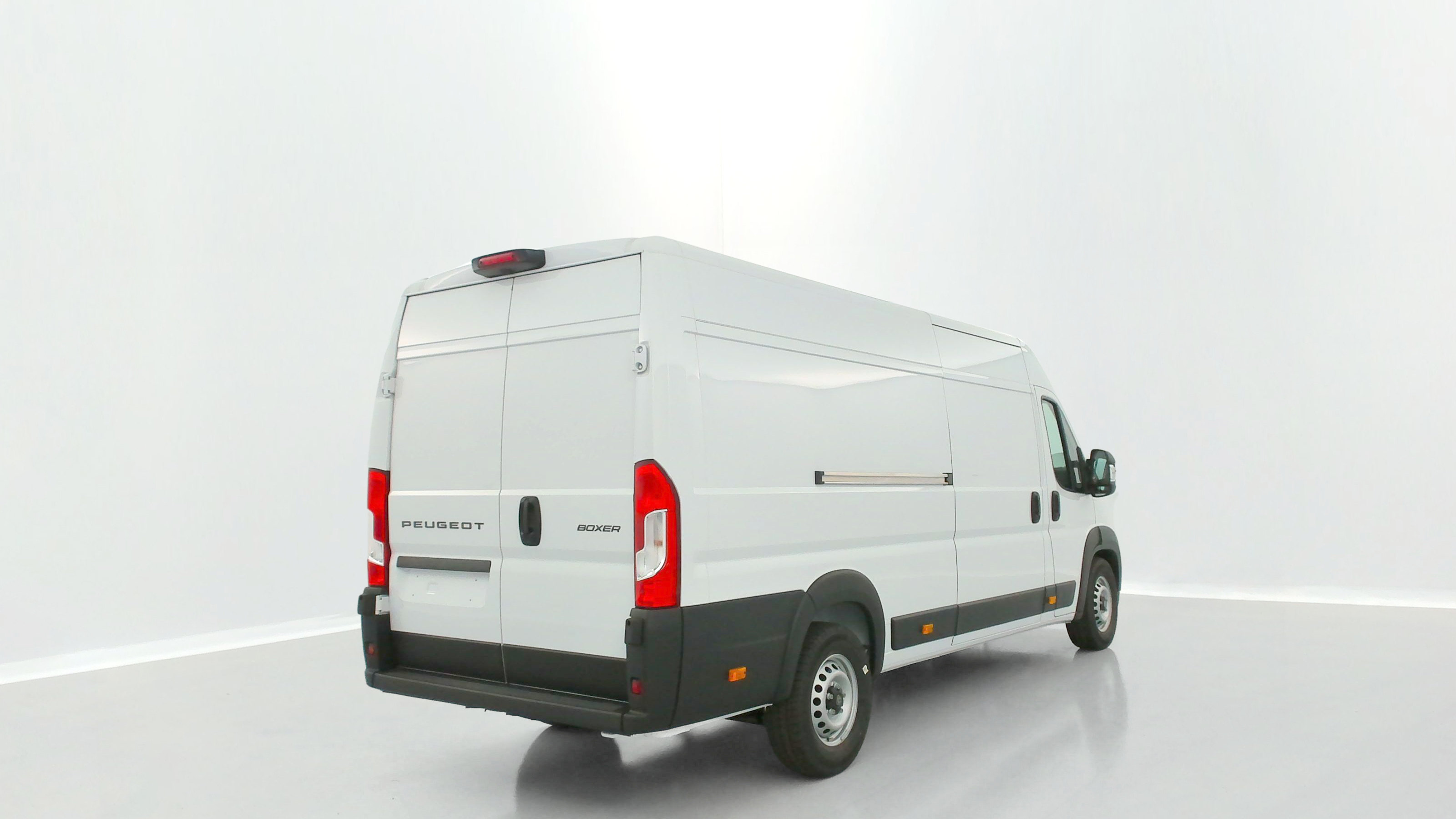 Peugeot Boxer - Image 16