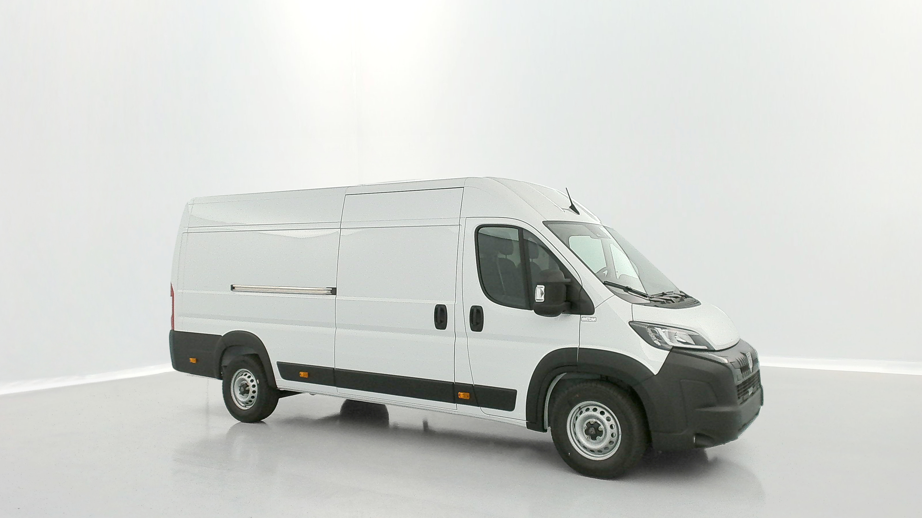Peugeot Boxer - Image 21