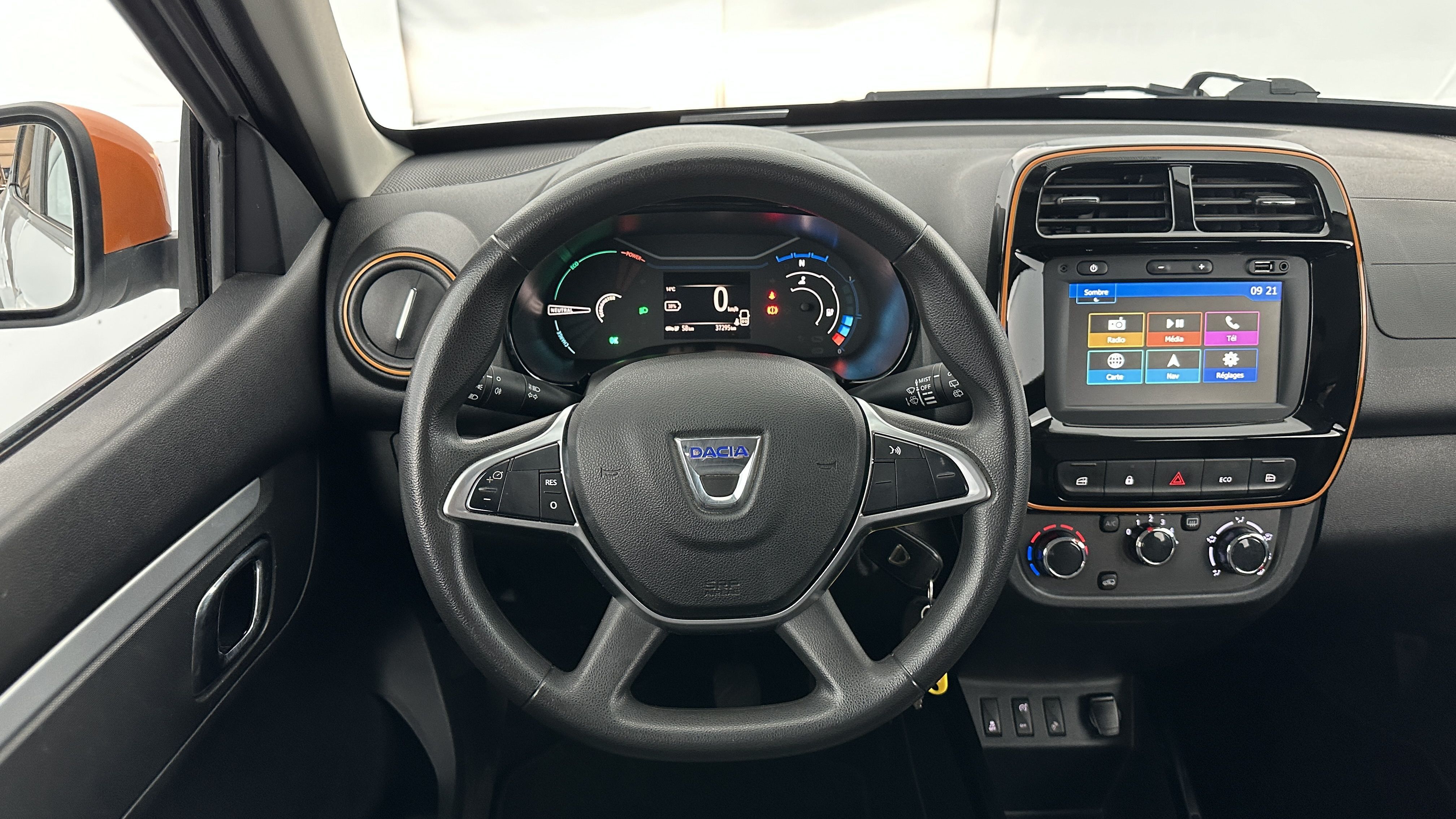 Dacia SPRING - Image 13