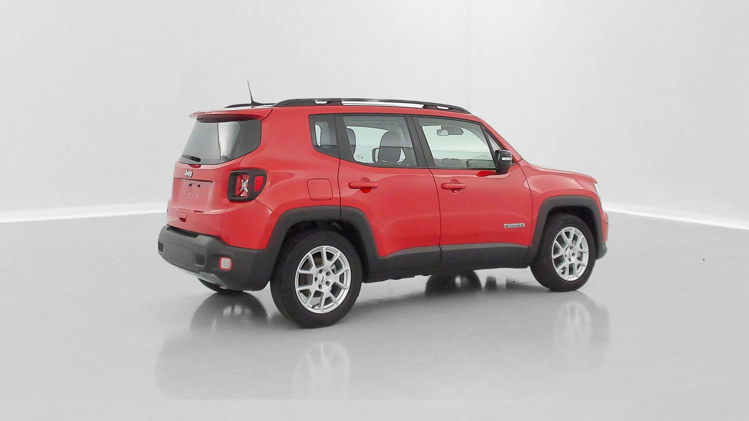 Jeep Renegade - Image 27