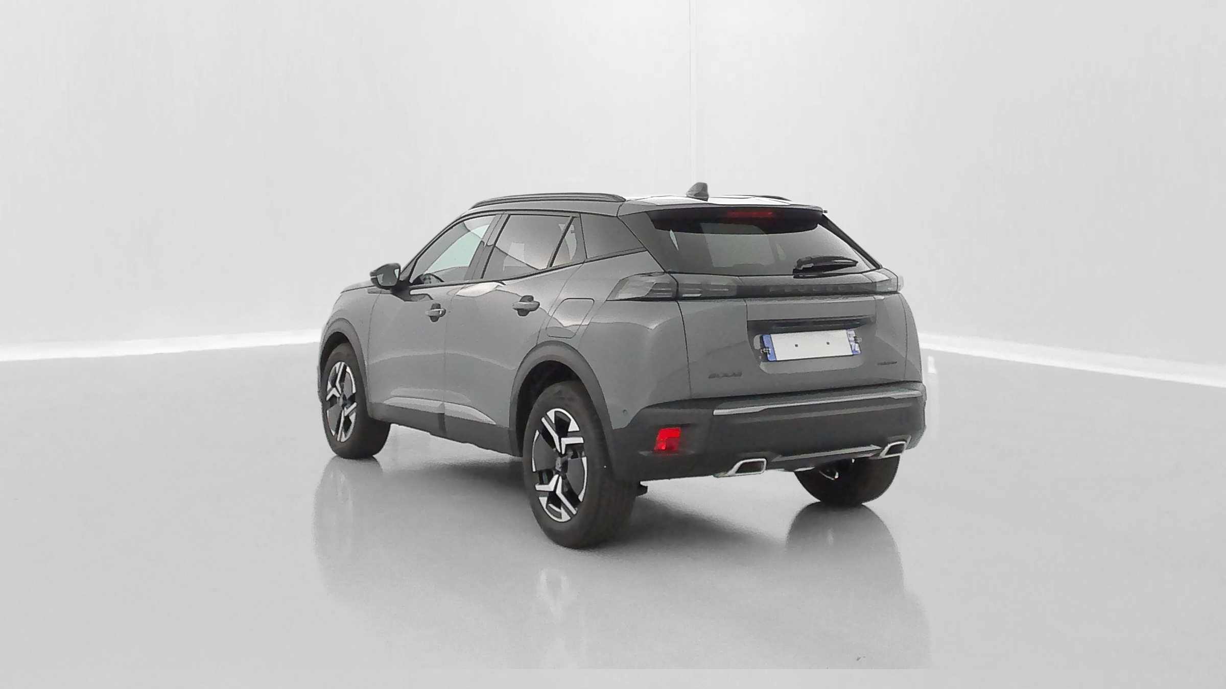 Peugeot 2008 - Image 5