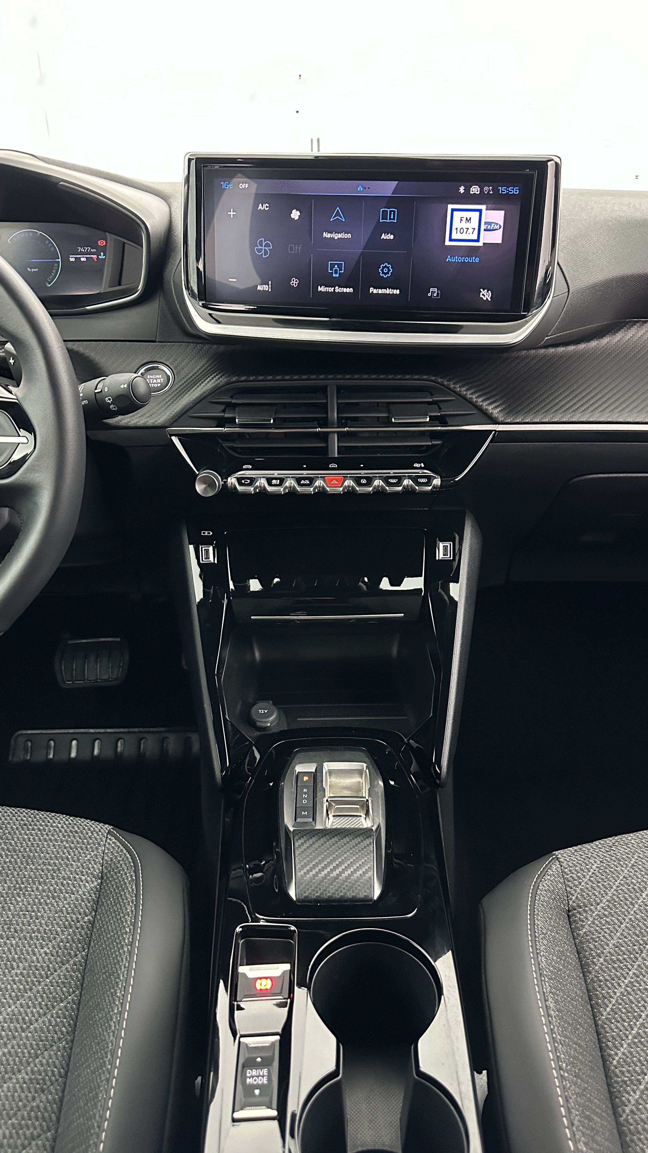 Peugeot 2008 - Image 16