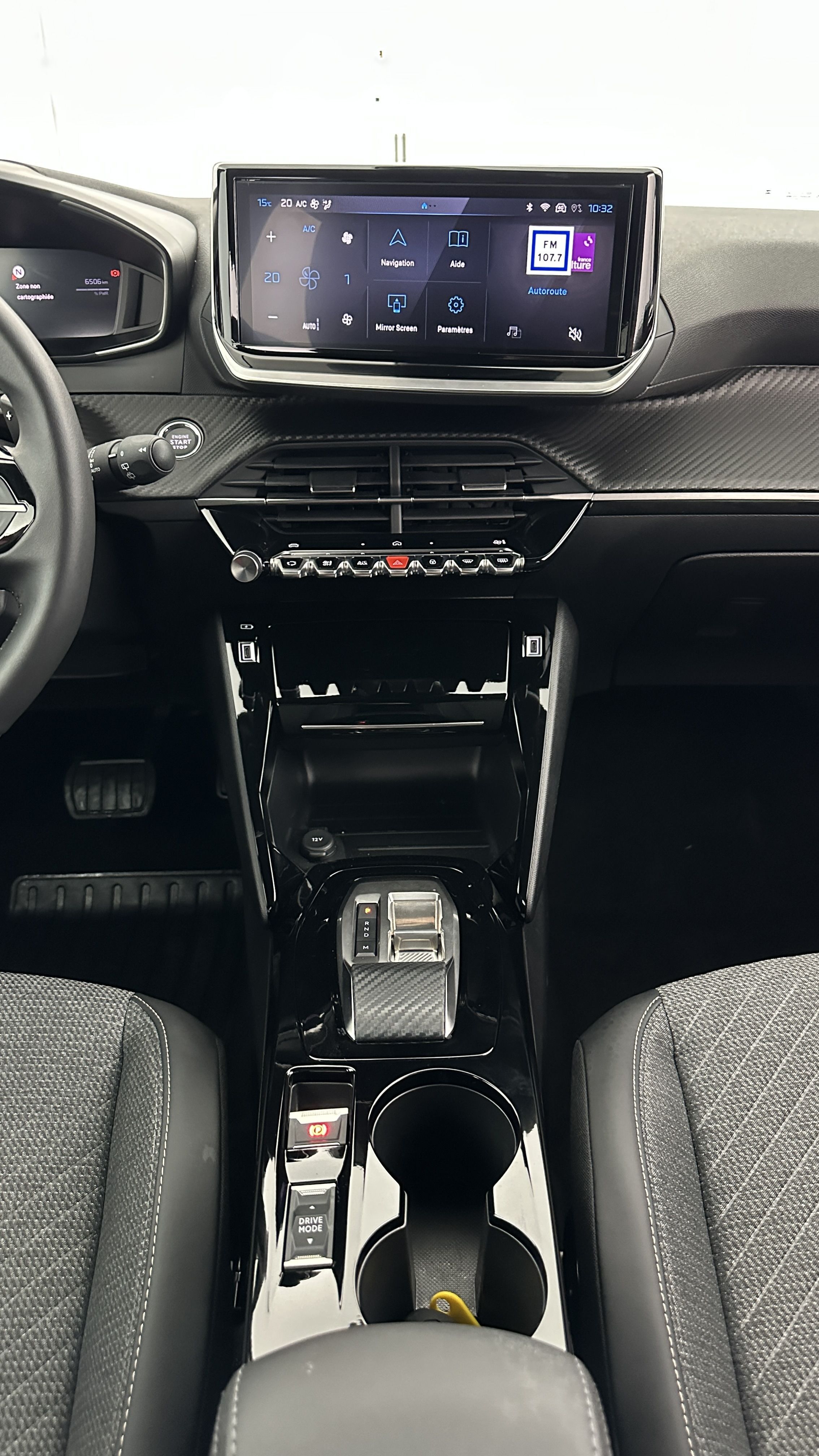 Peugeot 2008 - Image 16