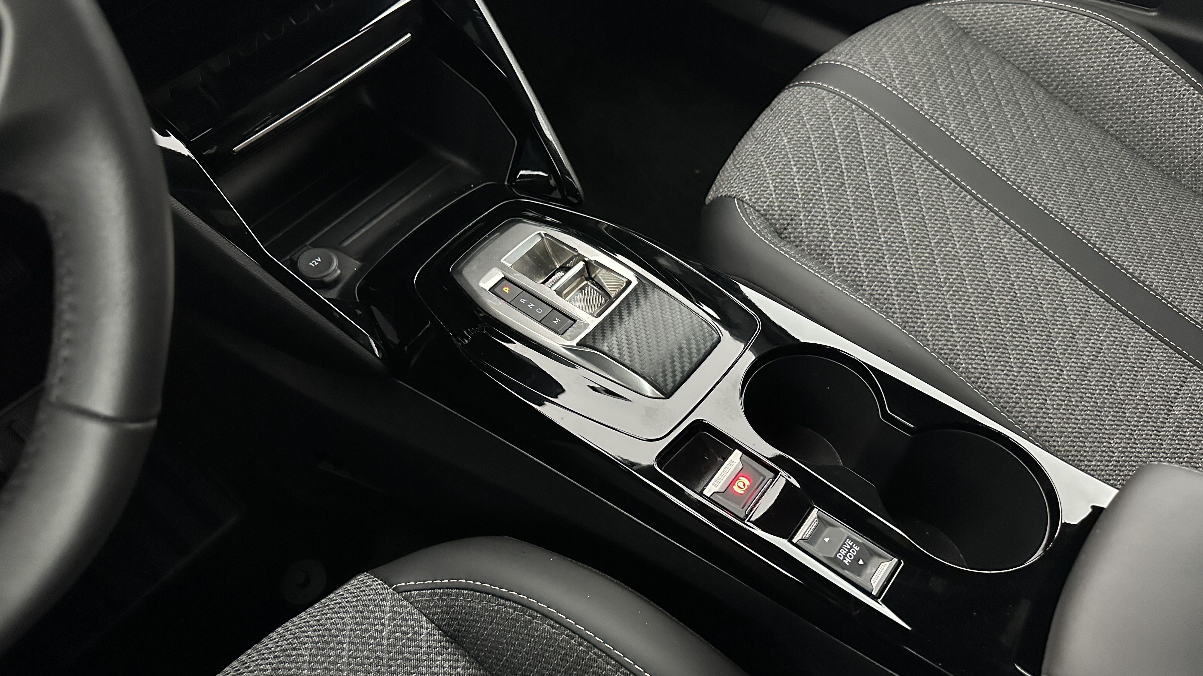 Peugeot 2008 - Image 16