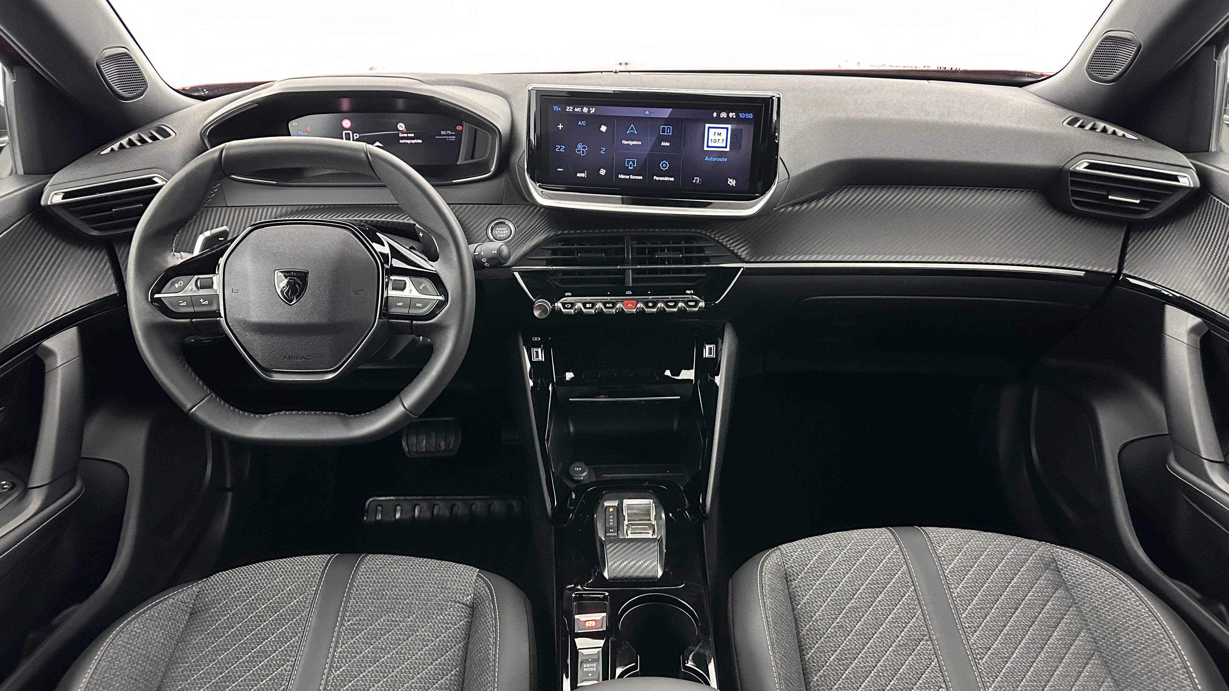 Peugeot 2008 - Image 7