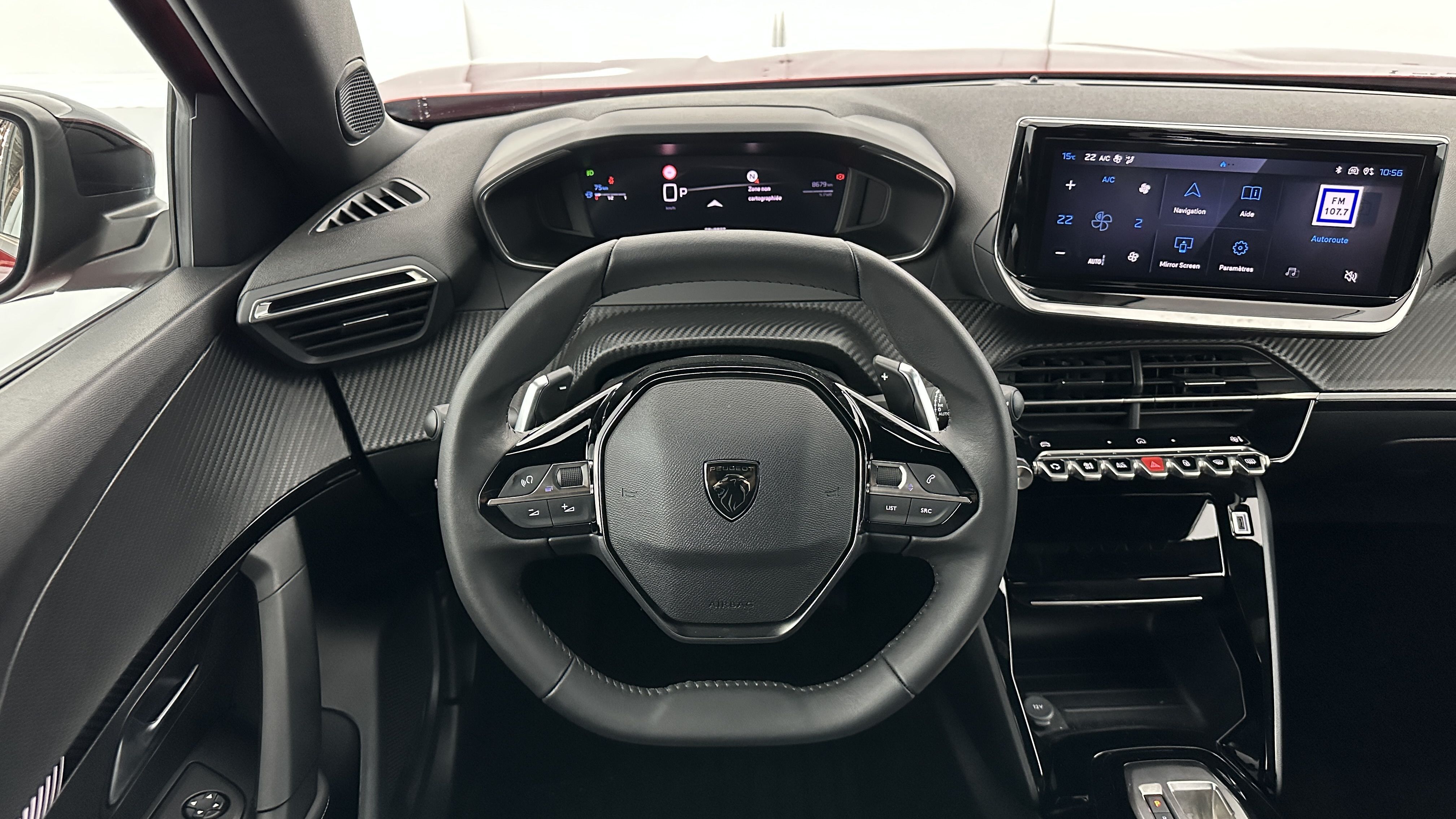 Peugeot 2008 - Image 13