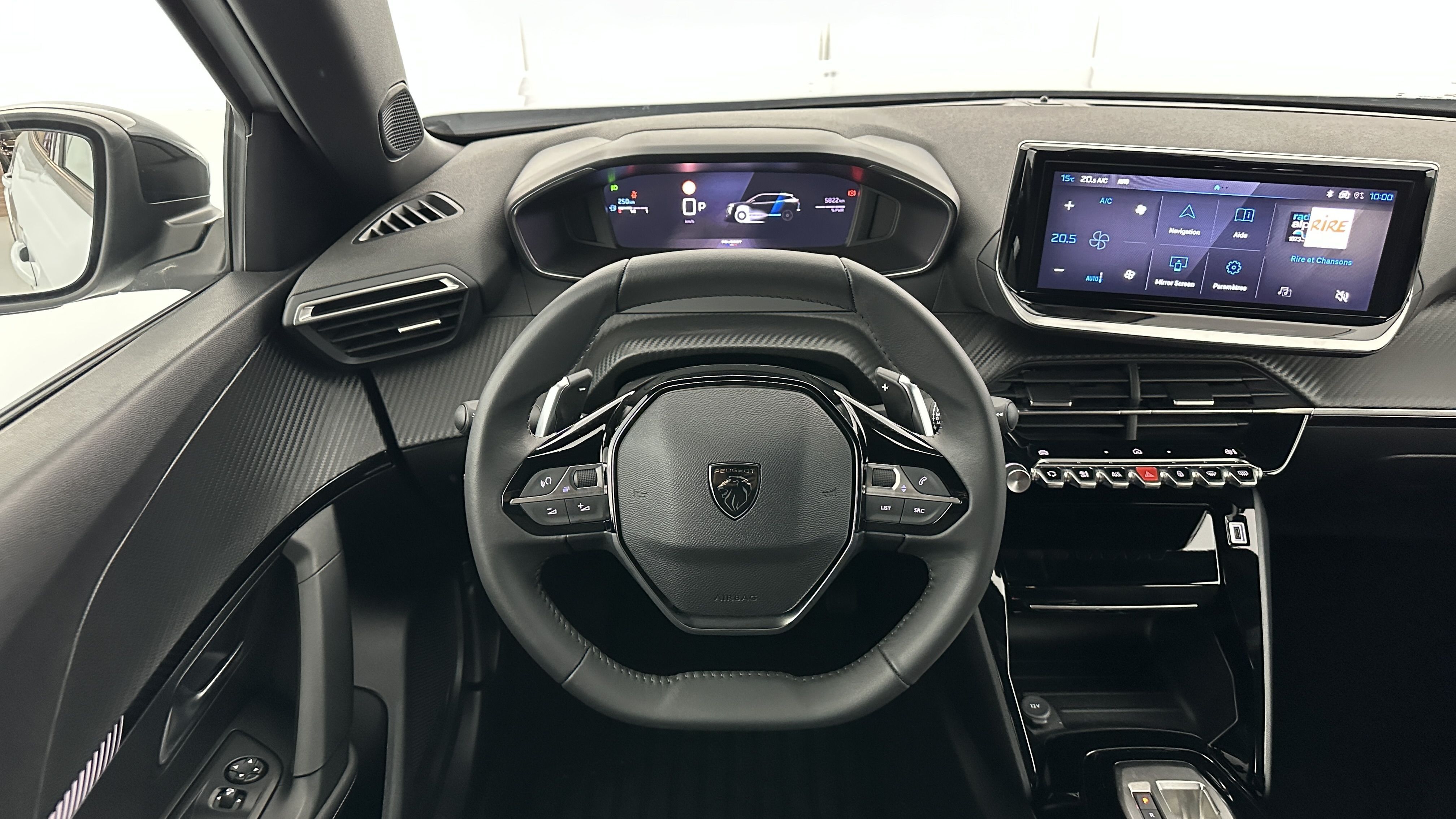 Peugeot 2008 - Image 14