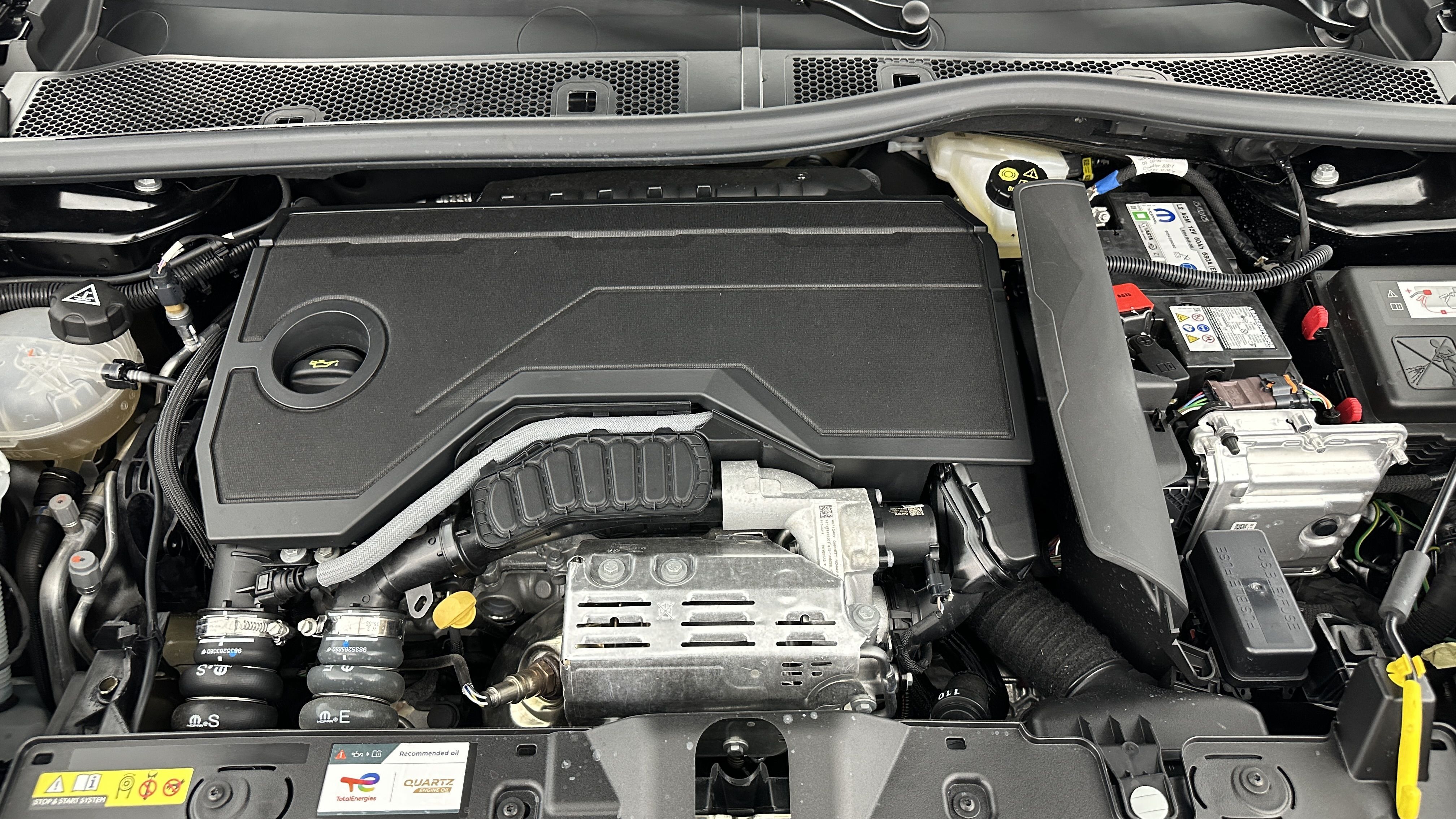 Peugeot 2008 - Image 11