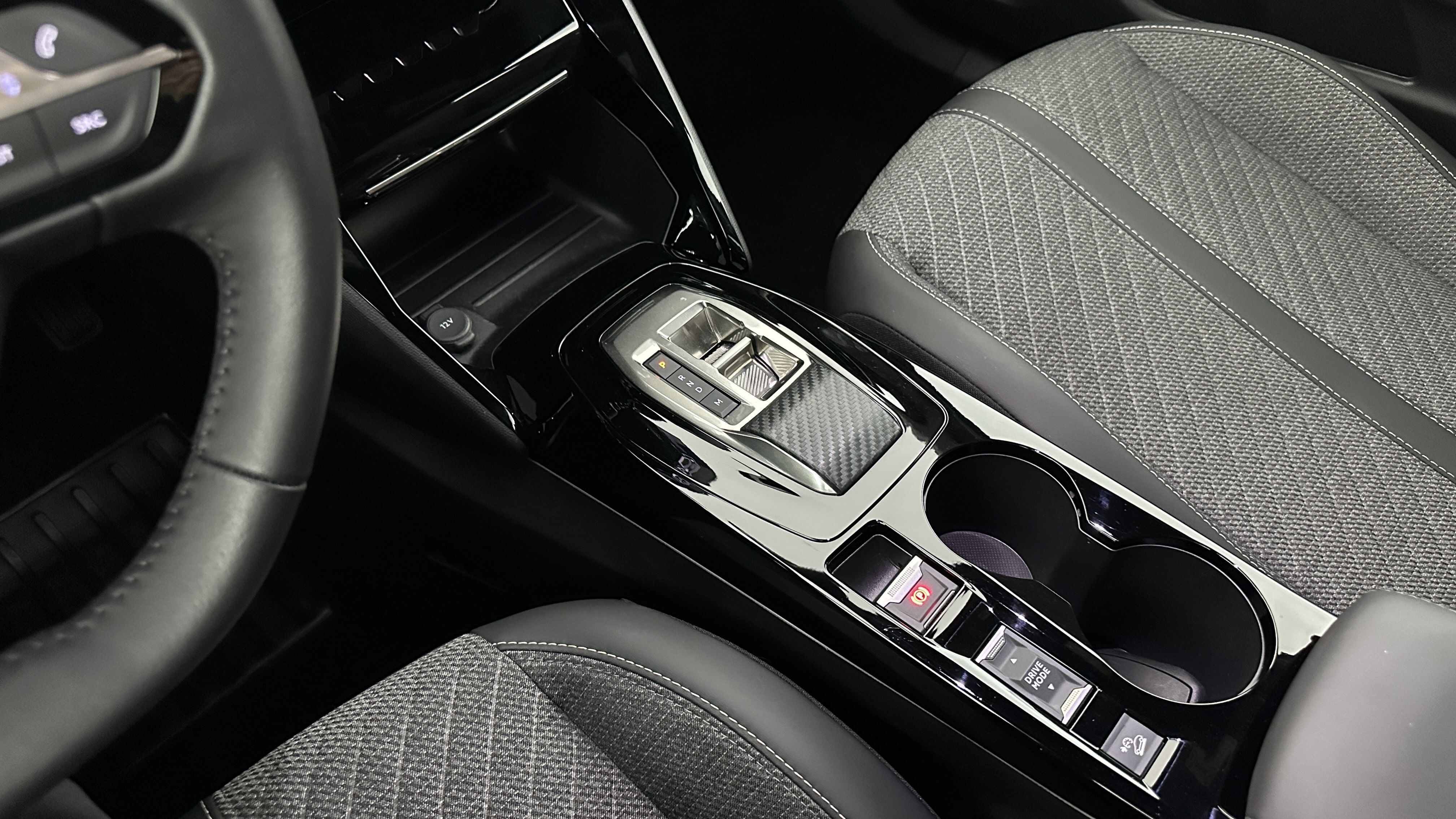 Peugeot 2008 - Image 17