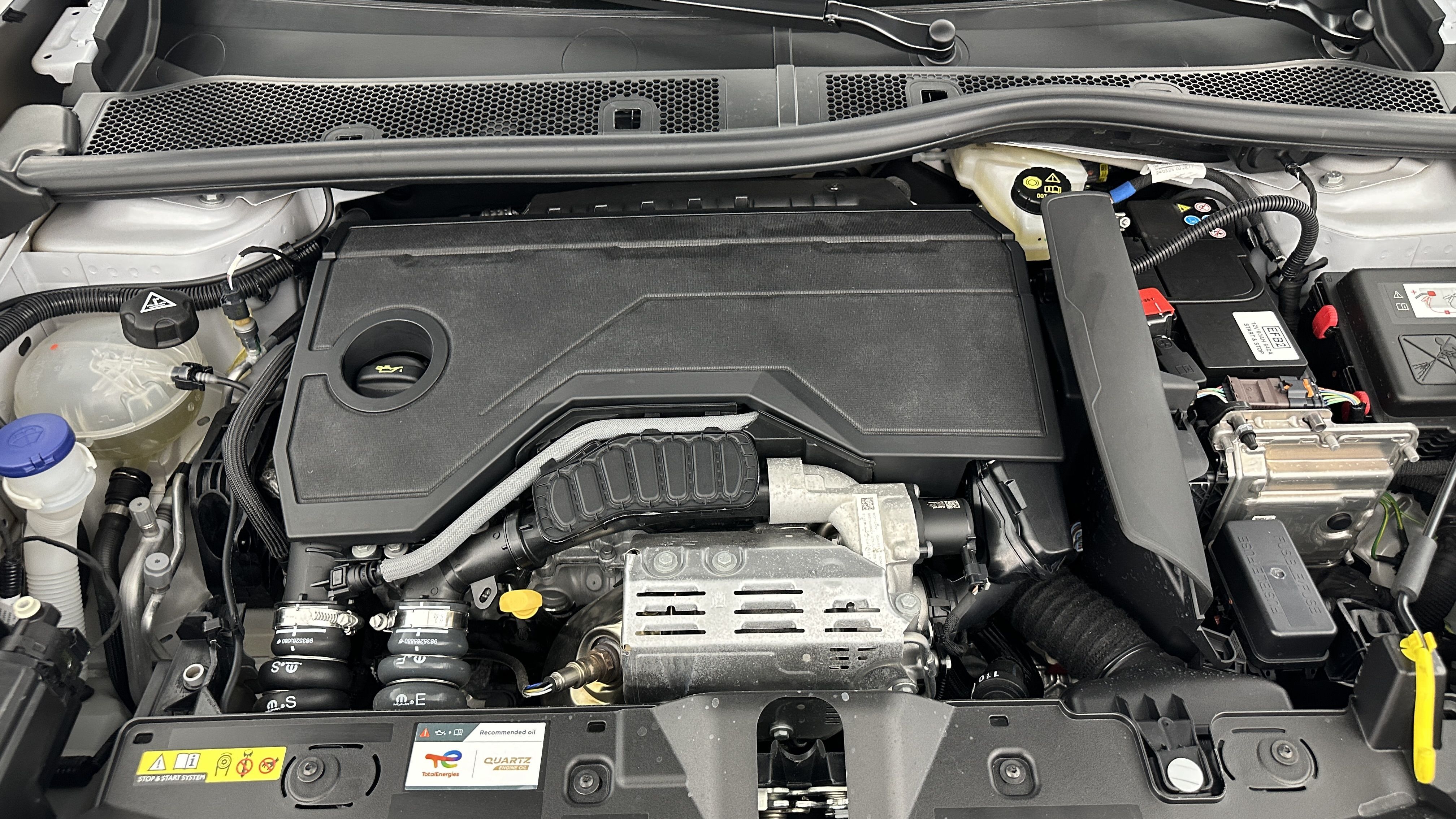 Peugeot 2008 - Image 11