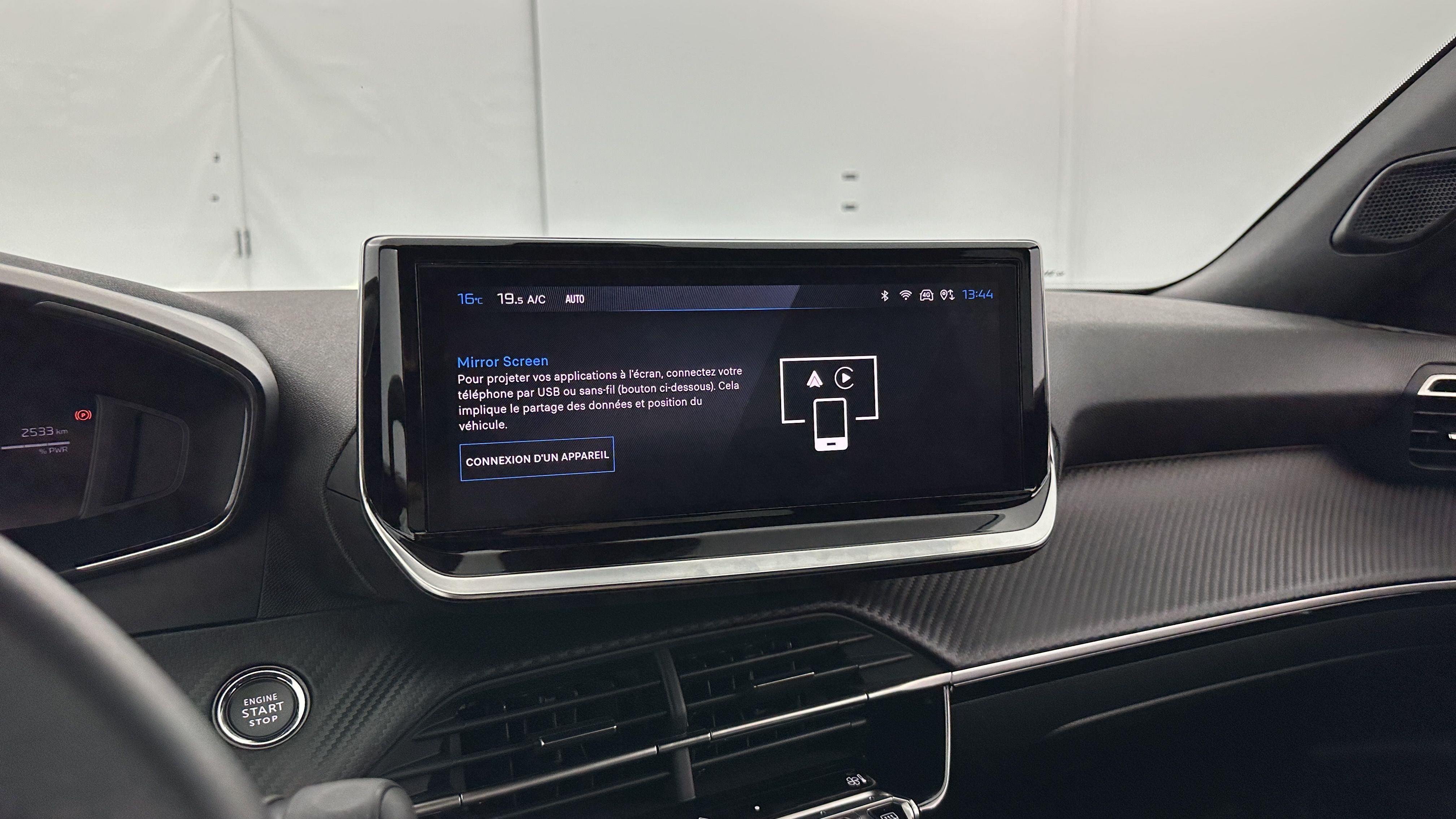 Peugeot 2008 - Image 22