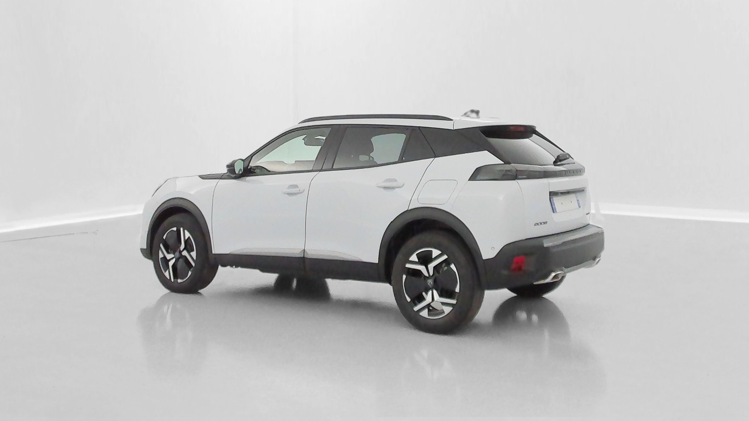 Peugeot 2008 - Image 32