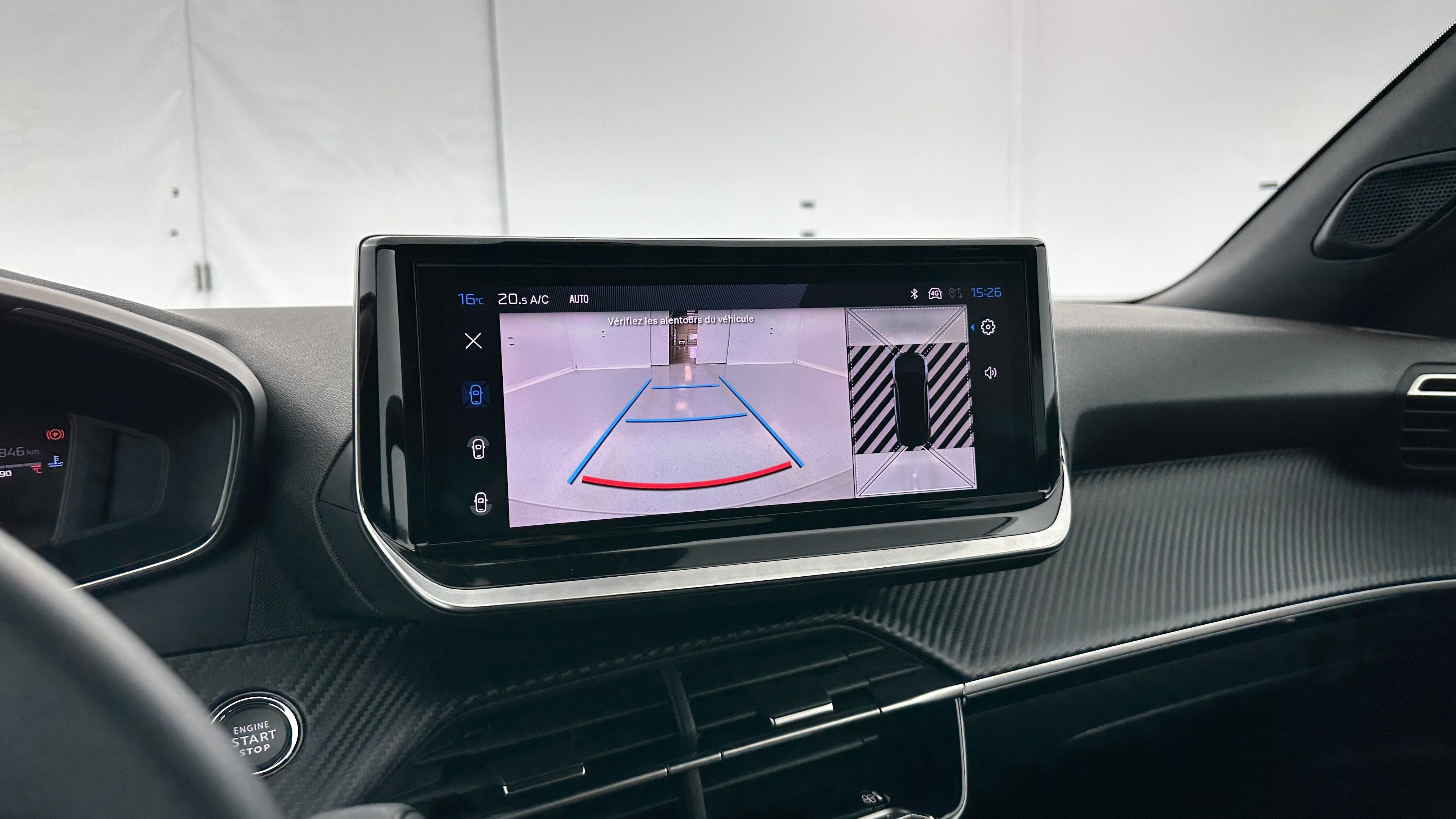 Peugeot 2008 - Image 21