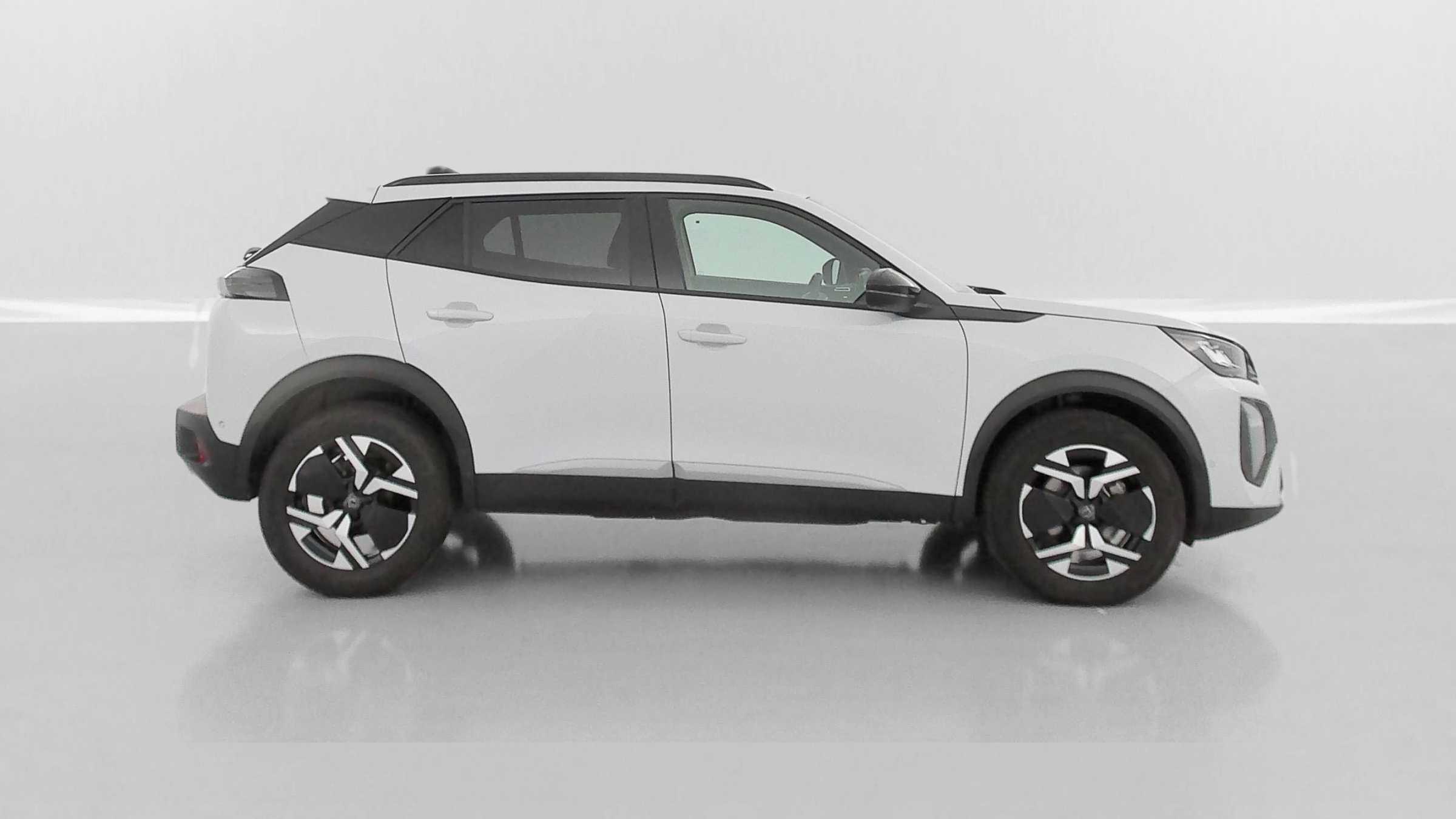 Peugeot 2008 - Image 28