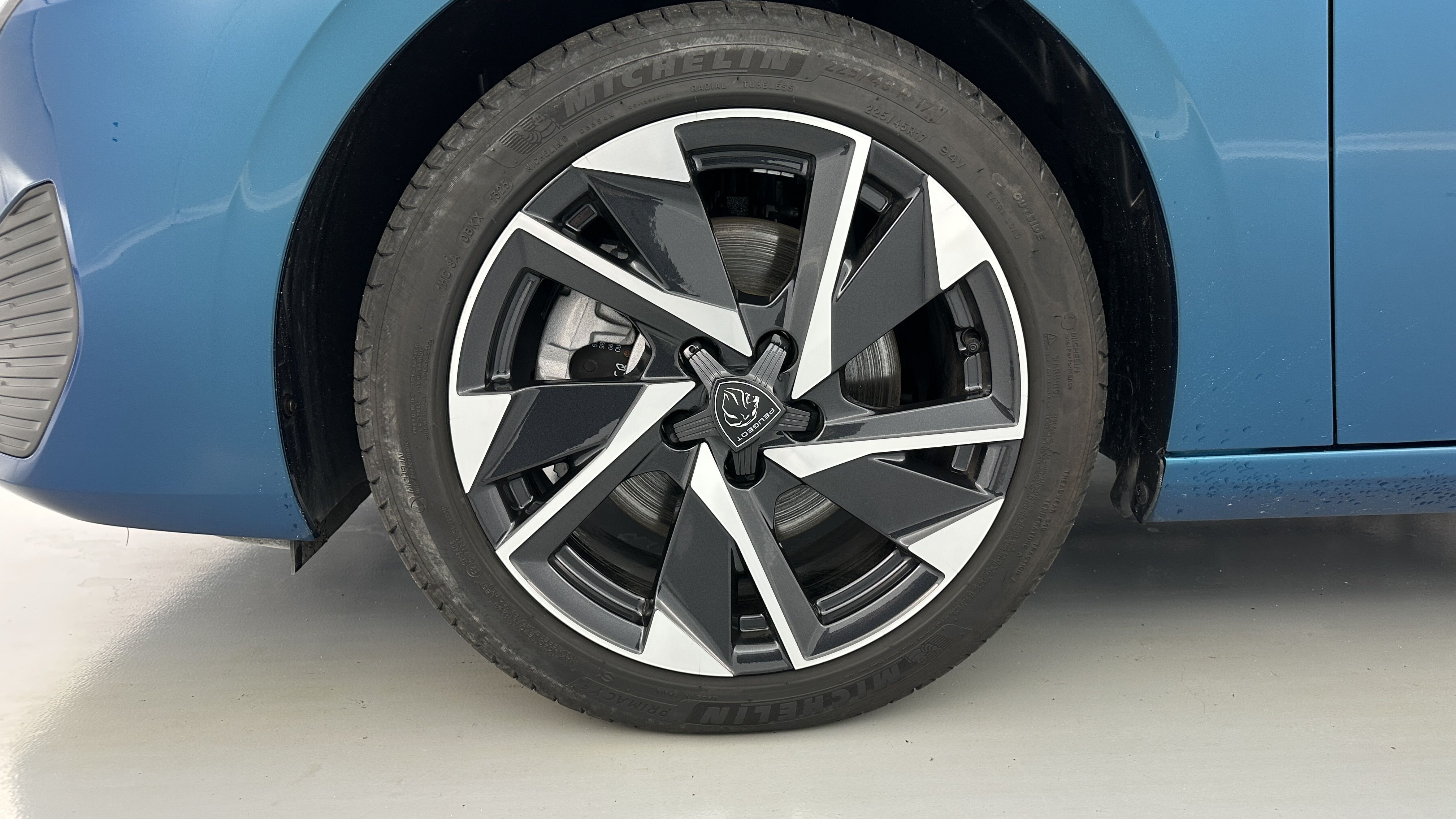 Peugeot 308 - Image 11