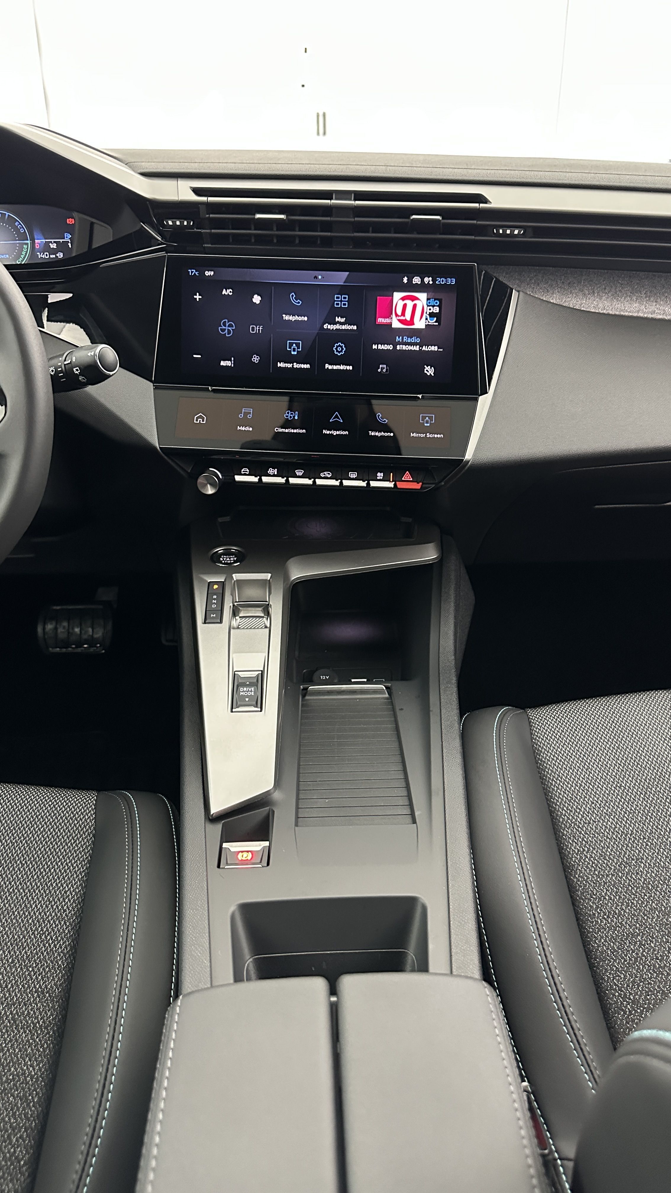 Peugeot 308 - Image 15