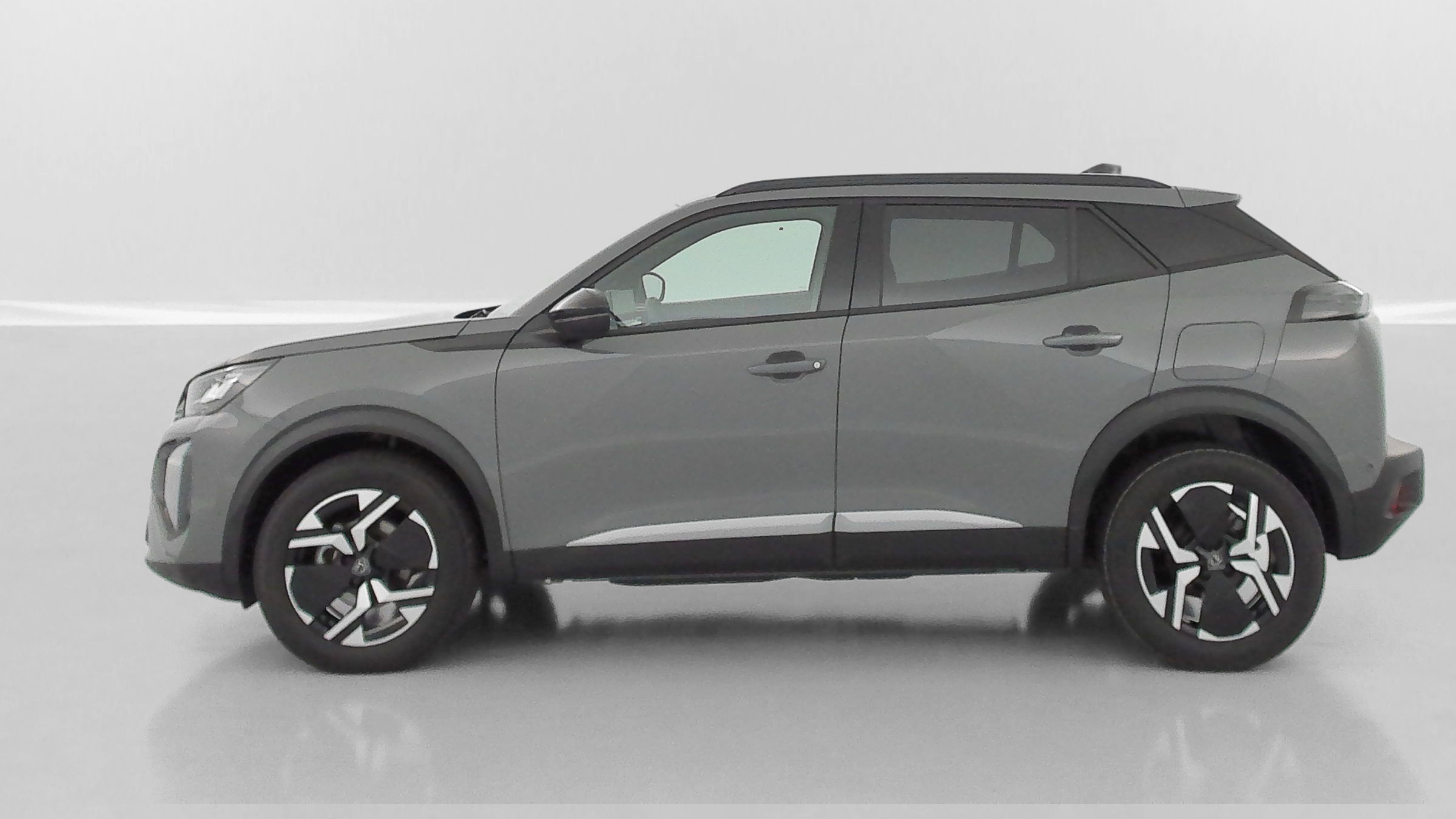 Peugeot 2008 - Image 4