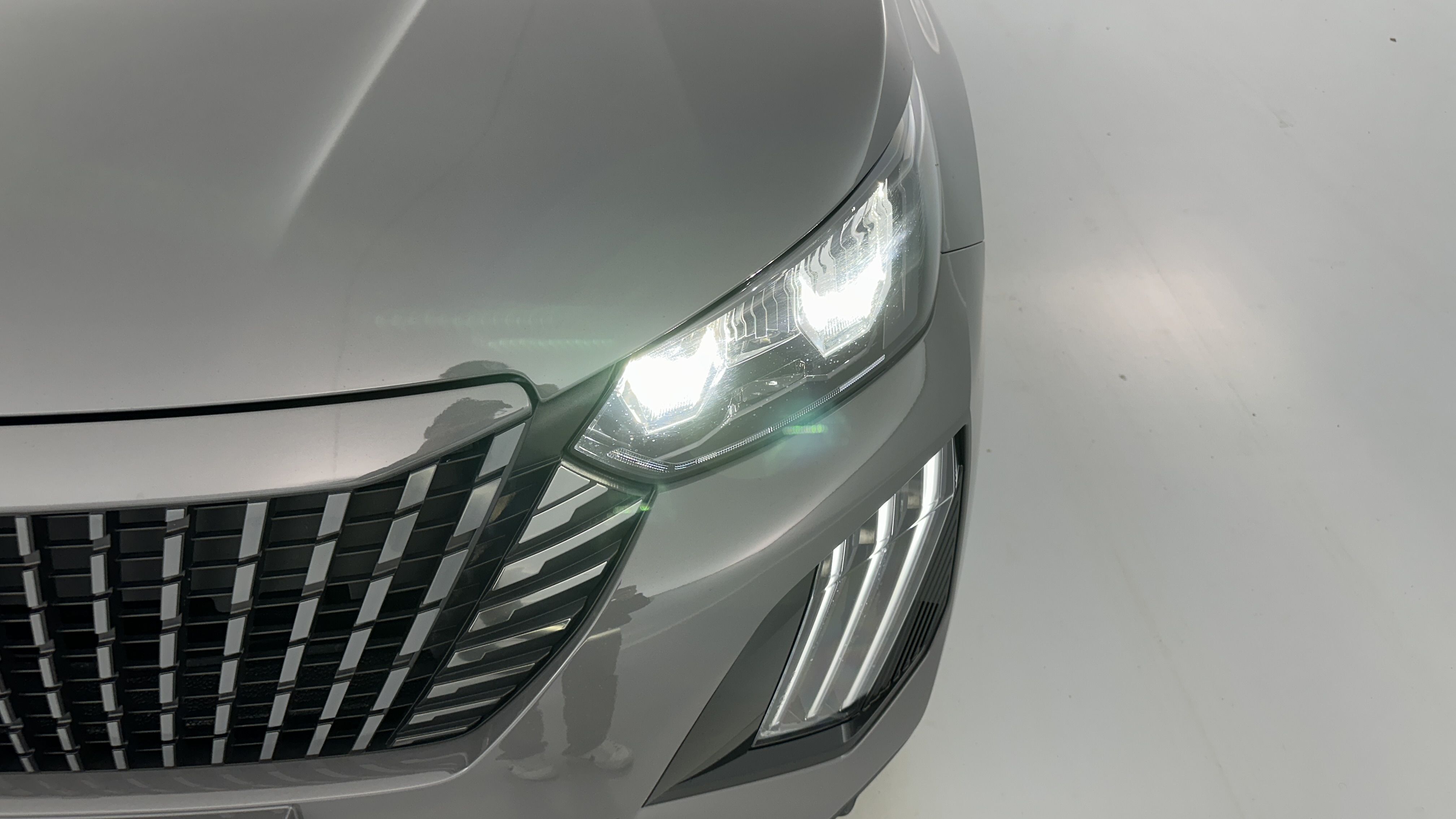 Peugeot 2008 - Image 27