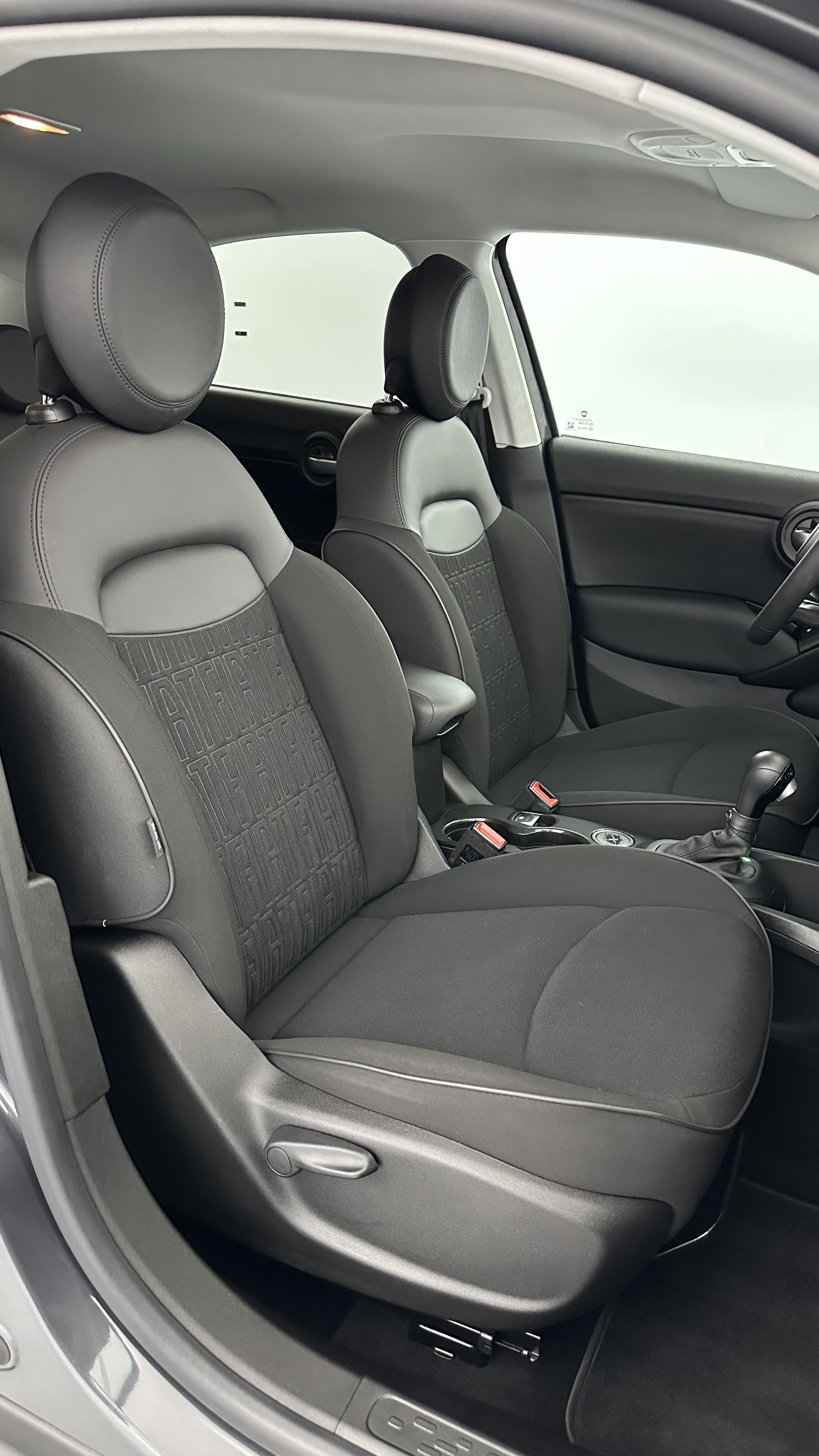 Fiat 500X MY23 - Image 17