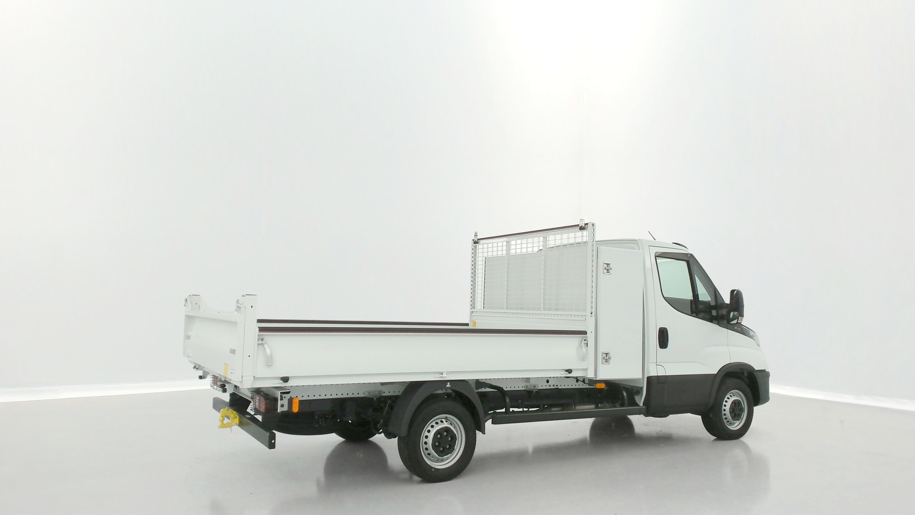 Iveco Daily - Image 21