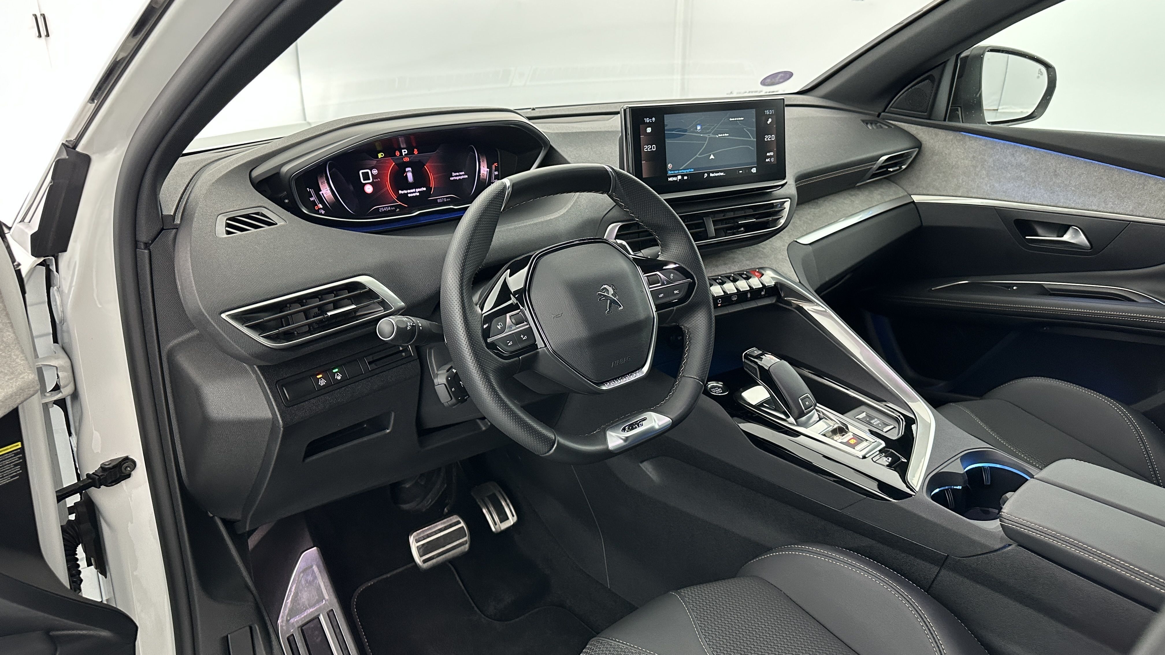 Peugeot 3008 - Image 6