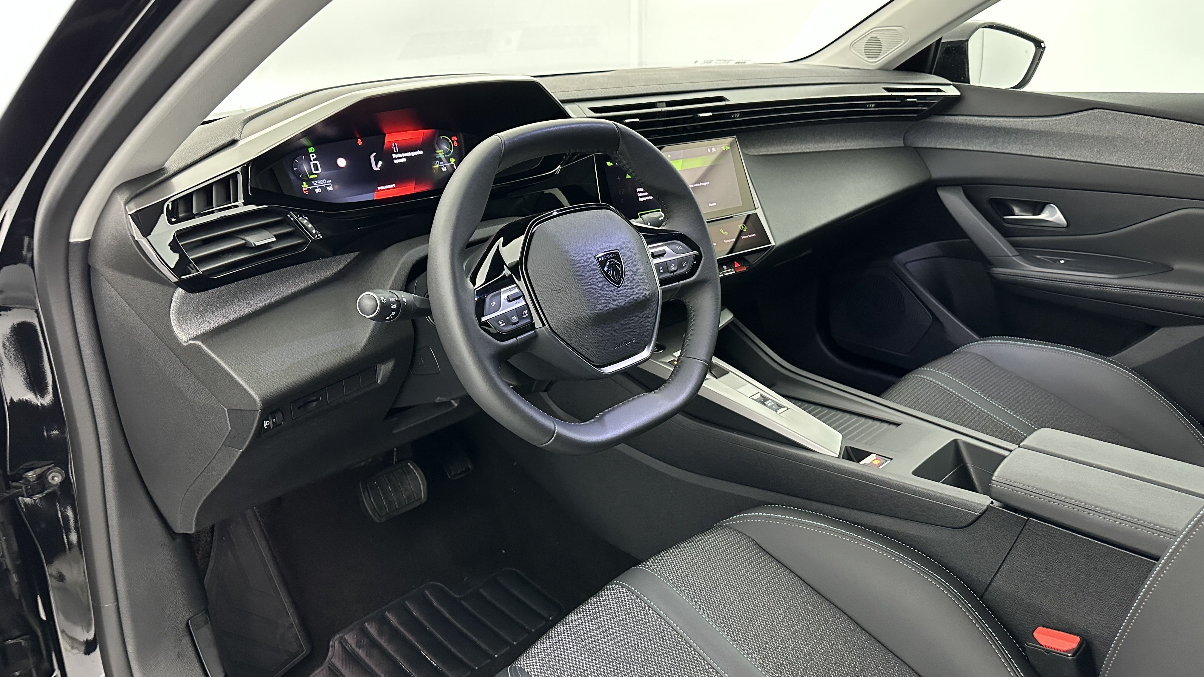 Peugeot 308 - Image 6